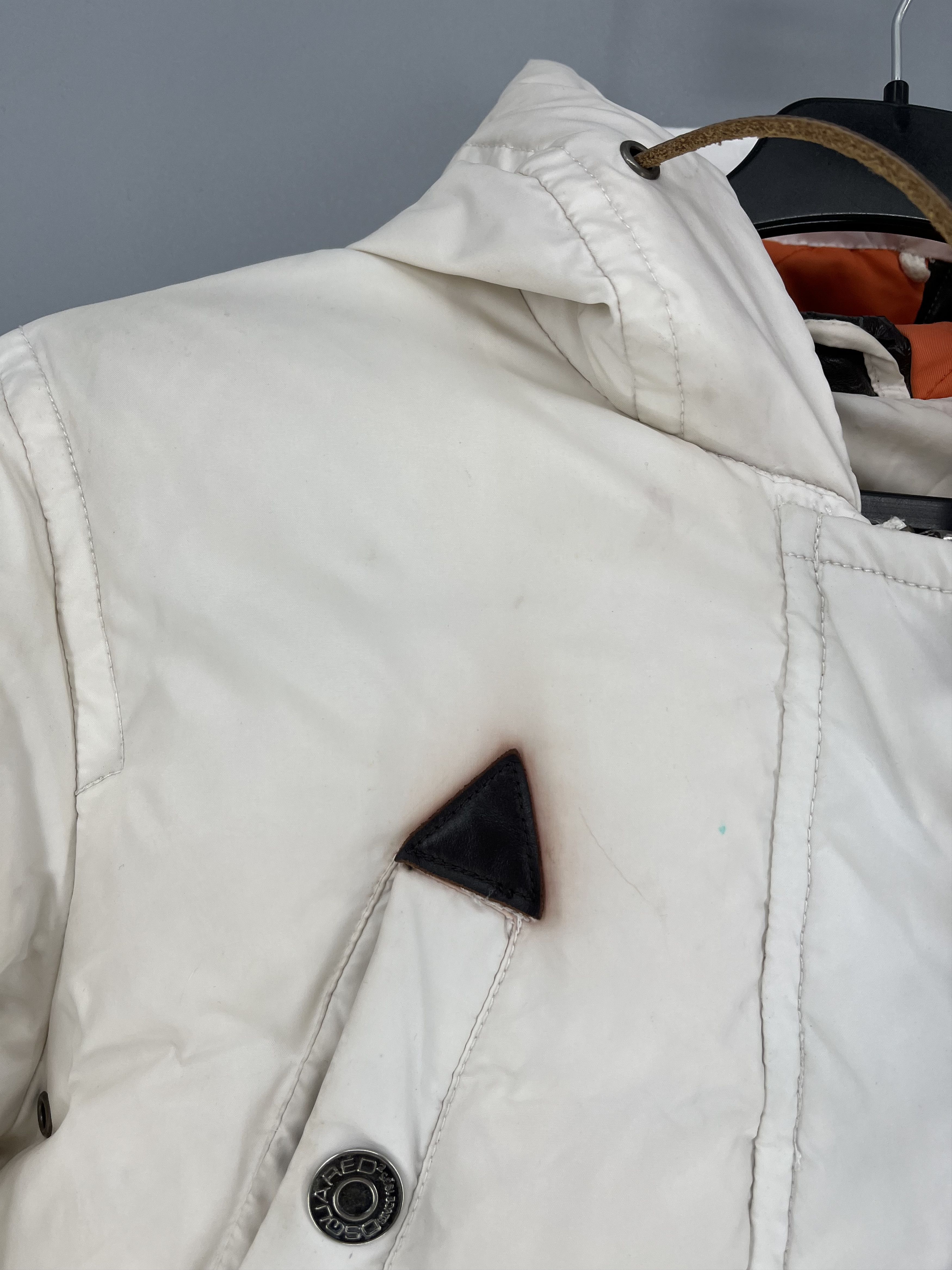 Dsquared2 Vintage DSQUARED2 Goose Down Puffer Jacket White Hood Zip Size M / US 6-8 / IT 42-44 - 7 Thumbnail