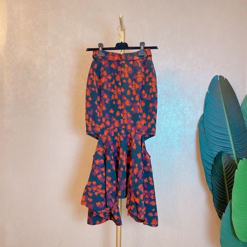 Givenchy Givenchy Size34 Unique Design Midi Skirt Size S / US 4 / IT 40 - 2 Thumbnail