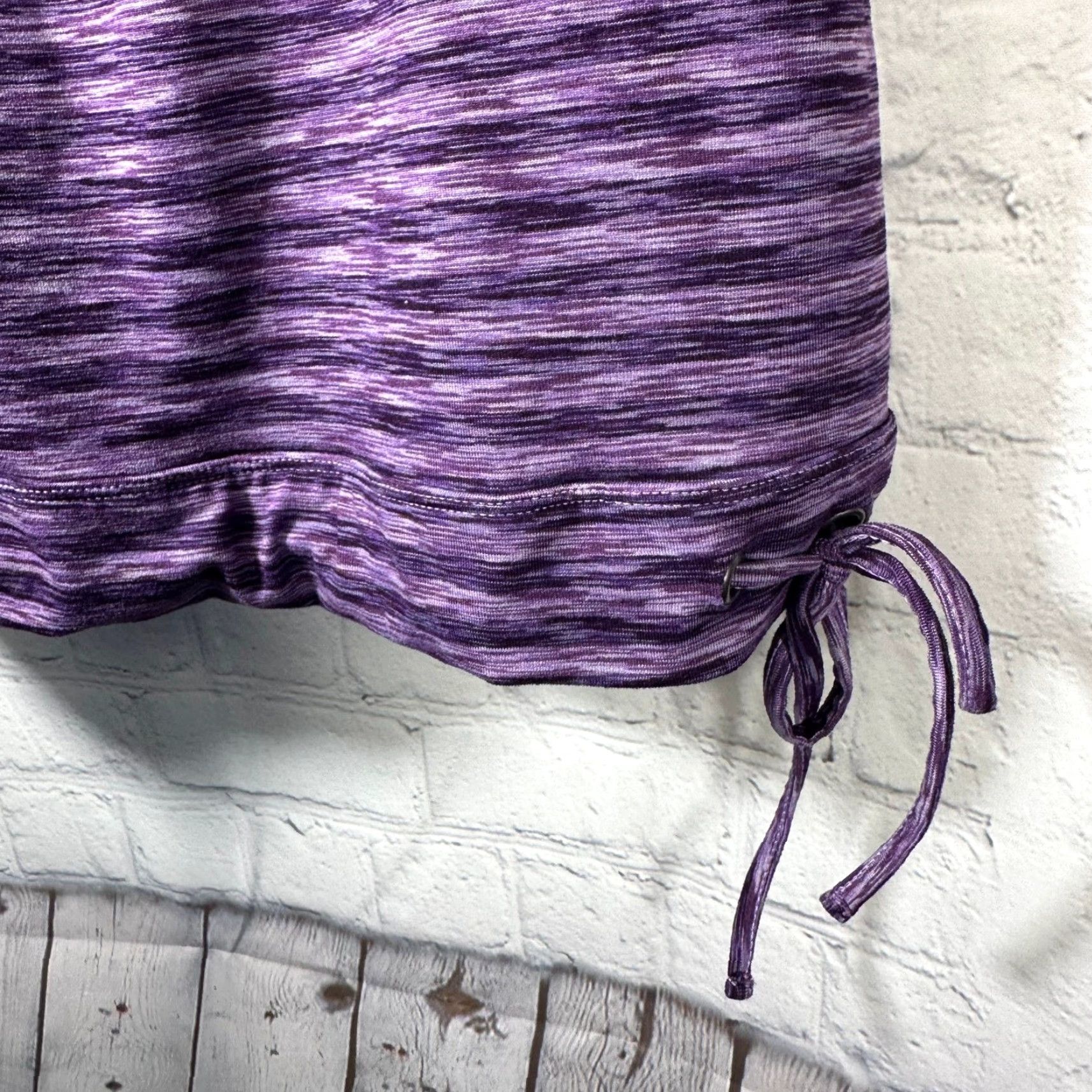 Athleta Athleta Tank Top Racerback XS Purple Space Dye with Drawstring Hem Built-In Bra Moisture Wicking Activewear Shirt Woman Size XS / US 0-2 / IT 36-38 - 3 Thumbnail