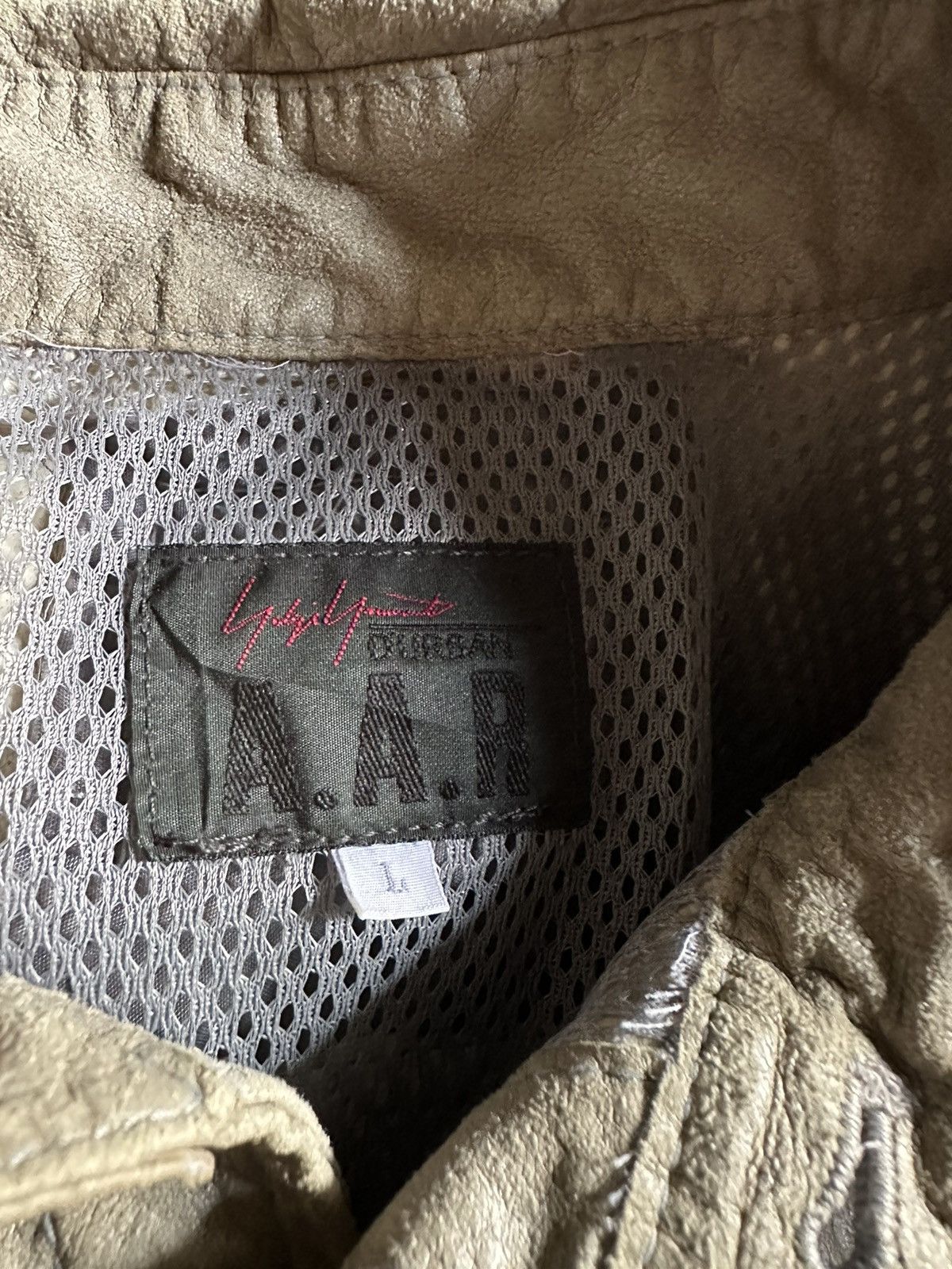 Yohji Yamamoto 🔥Archived🔥Yohji Yamamoto signature pigskin shirts Size L / US 10 / IT 46 - 4 Thumbnail