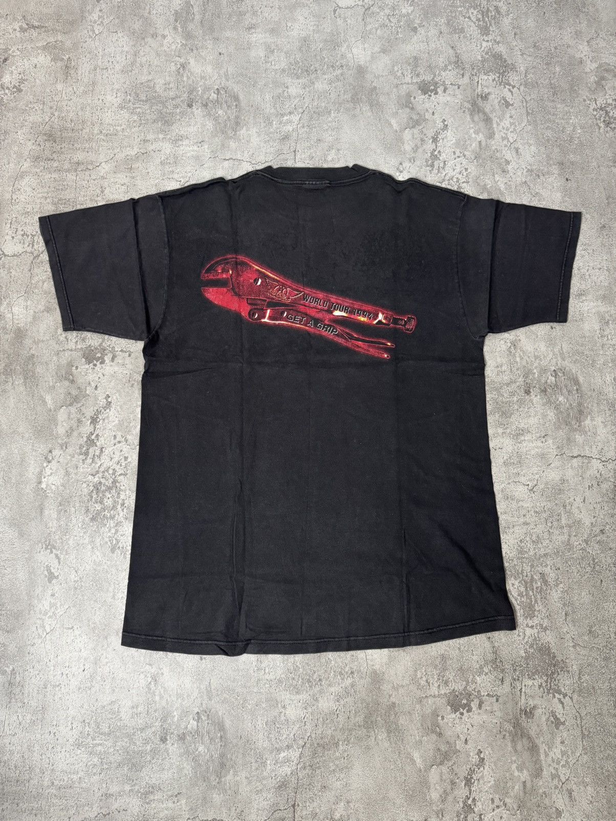 Band Tees VINTAGE AEROSMITH WORLD TOUR 1994 GET A GRIP T-SHIRT Size US XL / EU 56 / 4 - 4 Thumbnail