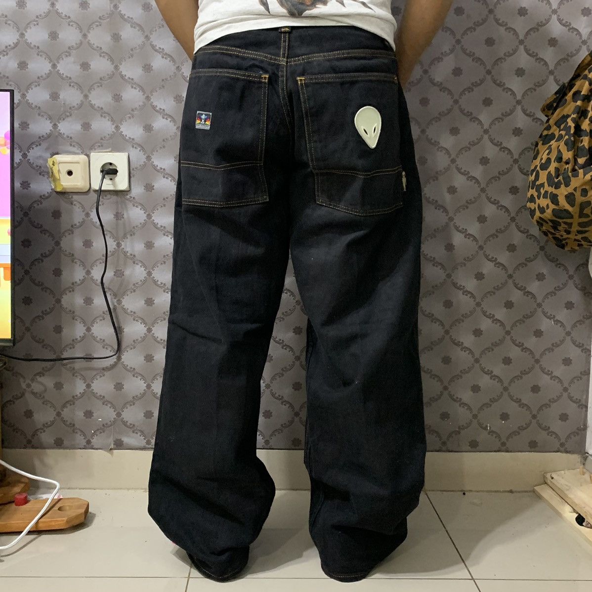 Alien Workshop Vtg Rare Alien Workshop Pants Jeans Y2K Glow In The Dark Size US 36 / EU 52 - 16 Thumbnail