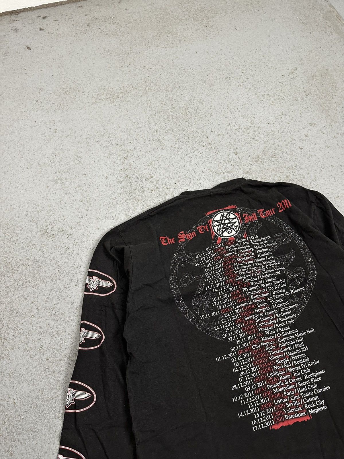 Band Tees 2011 Vader The Sign Of Hell Rock Tour Longsleeve Size US XXL / EU 58 / 5 - 10 Thumbnail