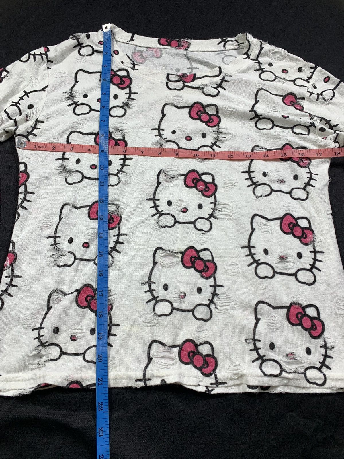 Hysteric Glamour UNDEFINED DISTRESSED HELLO KITTY JAPANESE STYLE LONG SLEEVE Size US S / EU 44-46 / 1 - 7 Thumbnail