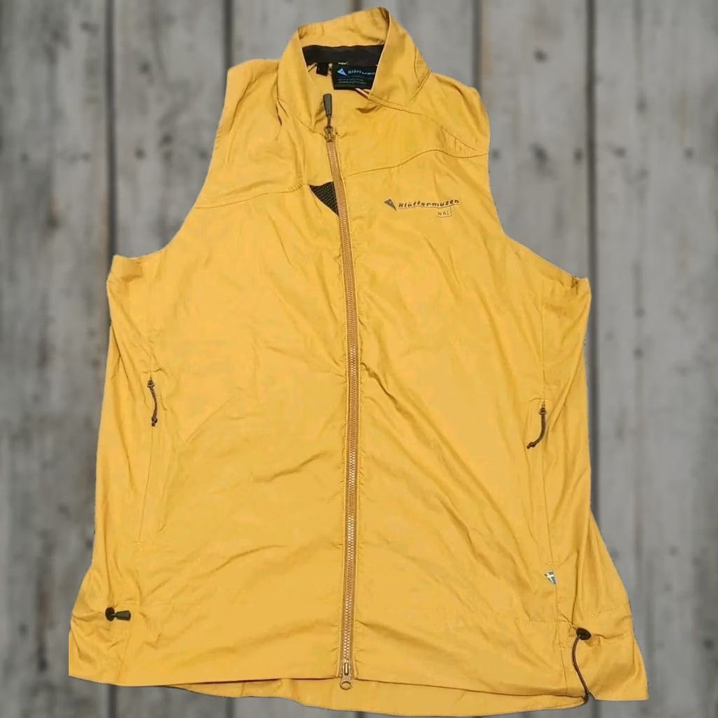 Vintage VINTAGE KLATTERMUSEN Nal Men’s Windbreaker Vest L Outdoor Full Zip Yellow Softshell Vest Hiking Walking Men Mens Size US L / EU 52-54 / 3 - 1 Thumbnail