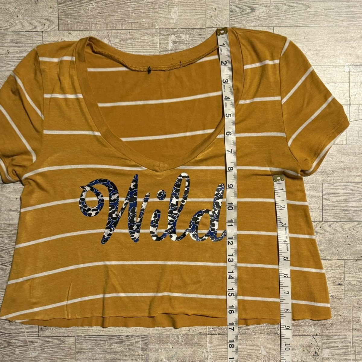 Vintage Y2K, Wild, Multi Pattern, Raw Hem Cropped, Rayon V-Neck Size M / US 6-8 / IT 42-44 - 6 Thumbnail