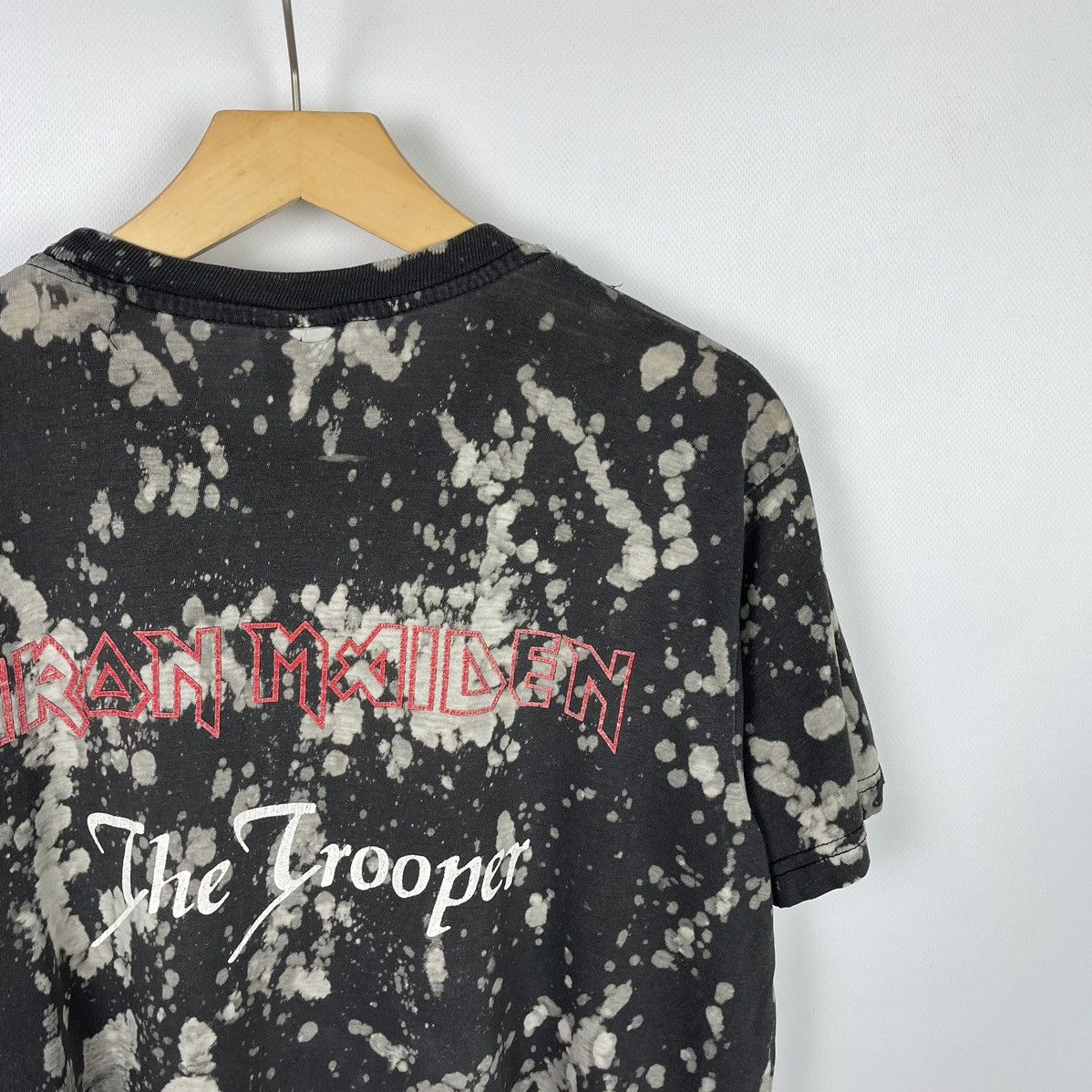 Band Tees Vintage Iron Maiden The Trooper Rock Band T Shirt 1990’s Size US M / EU 48-50 / 2 - 15 Thumbnail
