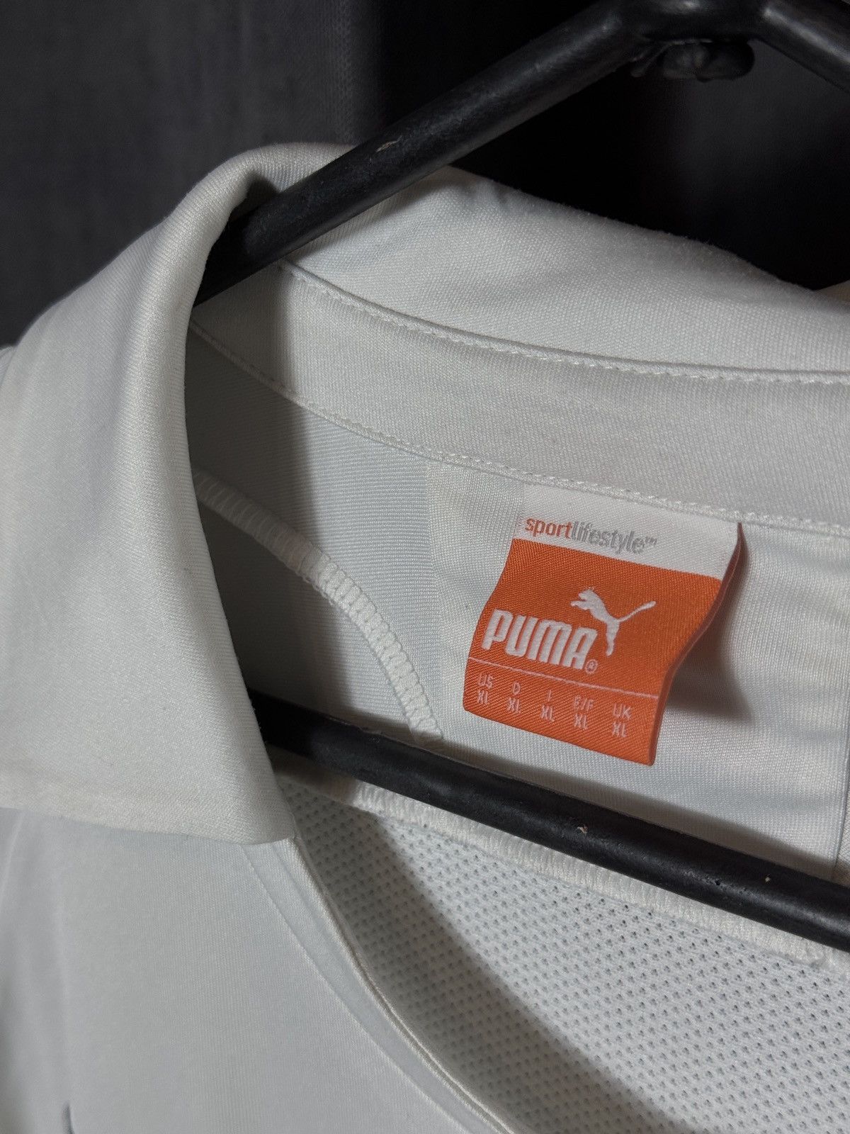 Puma × Vintage 2010 2011 Tottenham Hotspur Away Home Kit Puma Soccer Jersey Size US XL / EU 56 / 4 - 4 Thumbnail