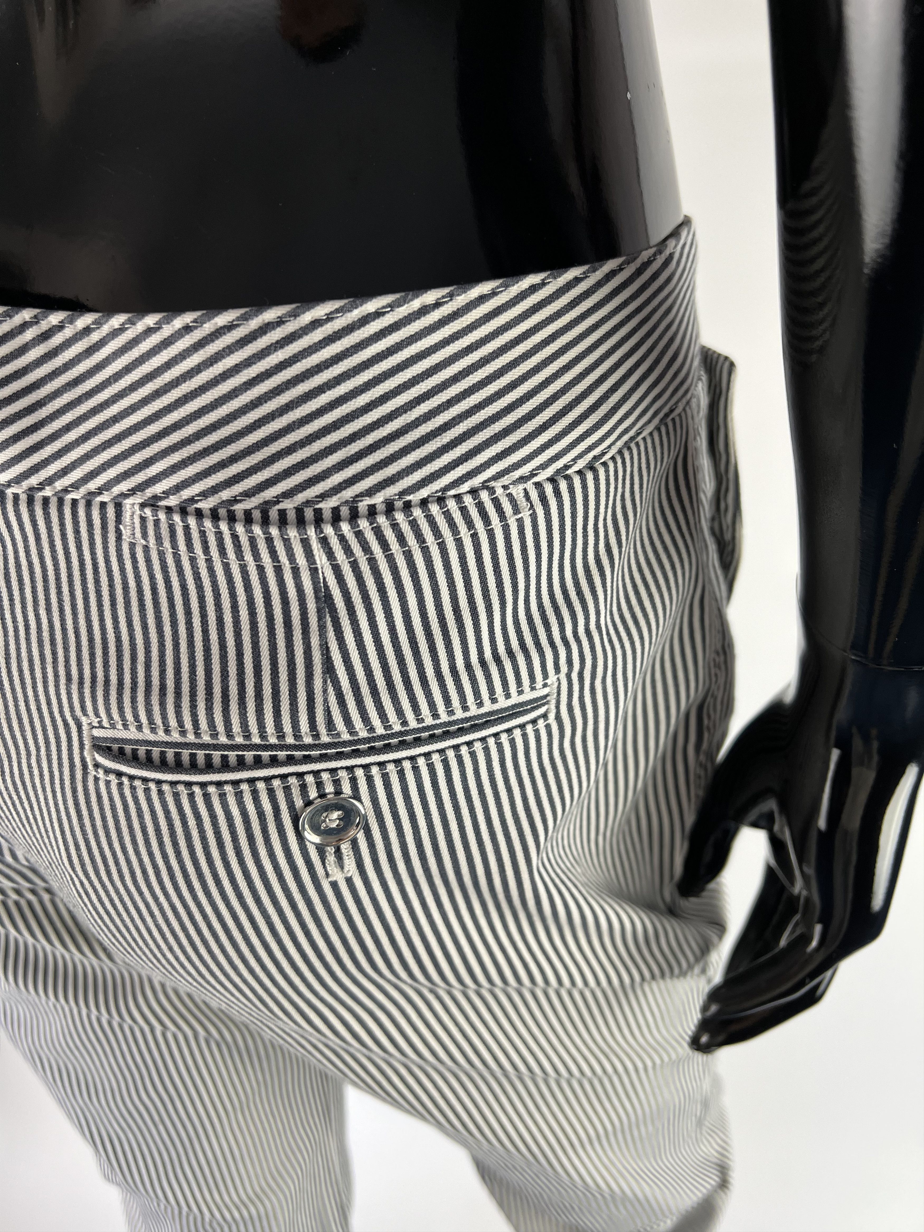 Dolce & Gabbana Dolce & Gabbana Striped Button Capri Size IT40 Size 27" / US 4 / IT 40 - 4 Thumbnail
