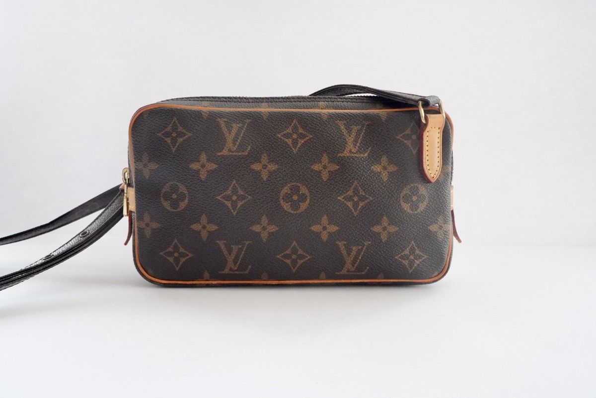 Louis Vuitton Louis Vitton Marly BaNdouliere Size ONE SIZE - 1 Thumbnail