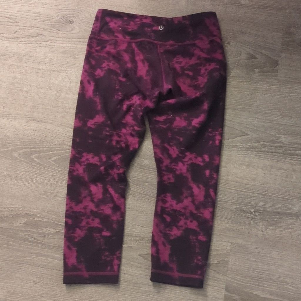 Lululemon Lululemon wunder under crop grapealuscious leggings size 6 Size 28" / US 6 / IT 42 - 3 Thumbnail