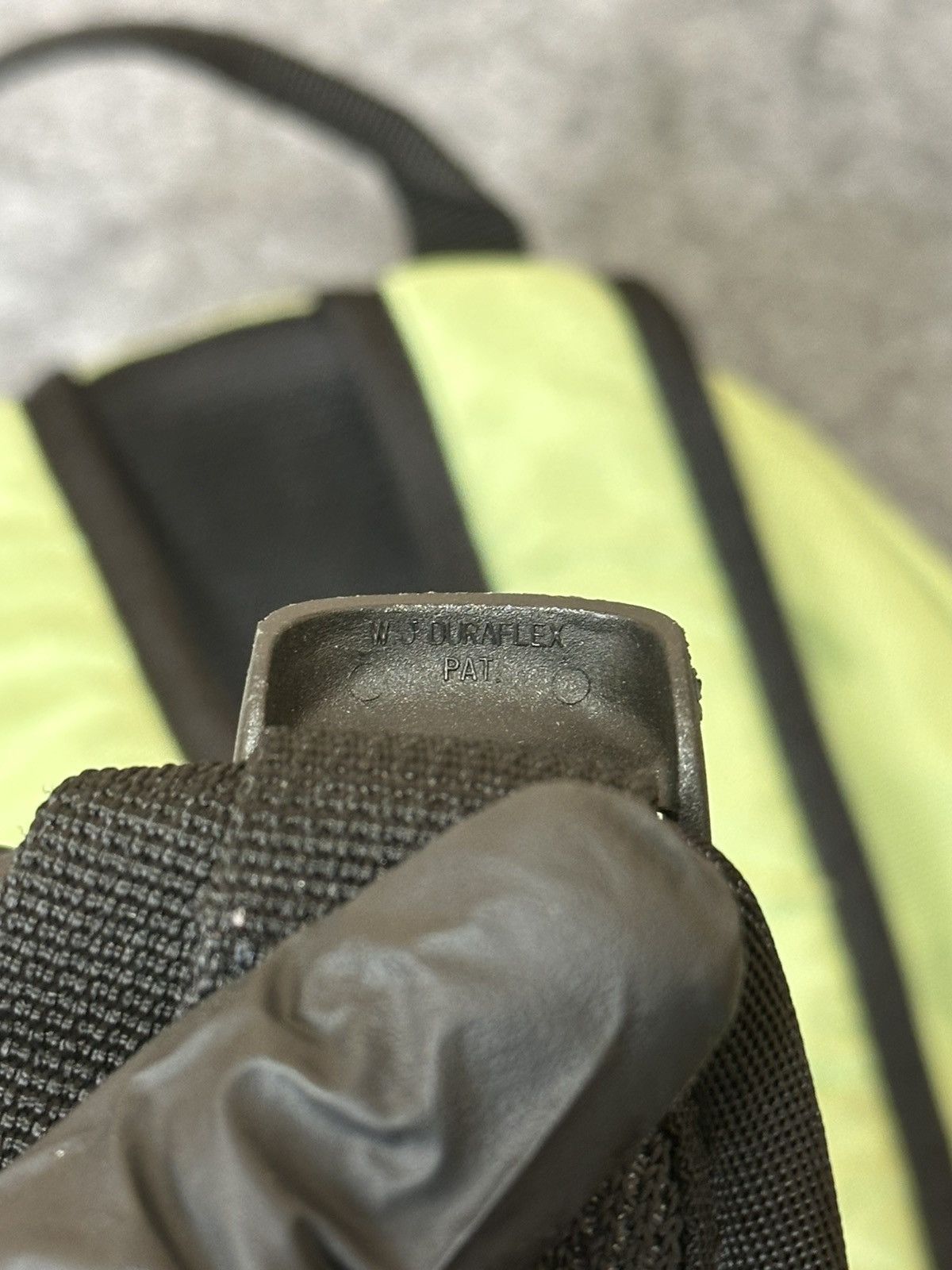 Nike ACG Nike ACG mini trail backpack with a front bungee cord system Size ONE SIZE - 6 Thumbnail