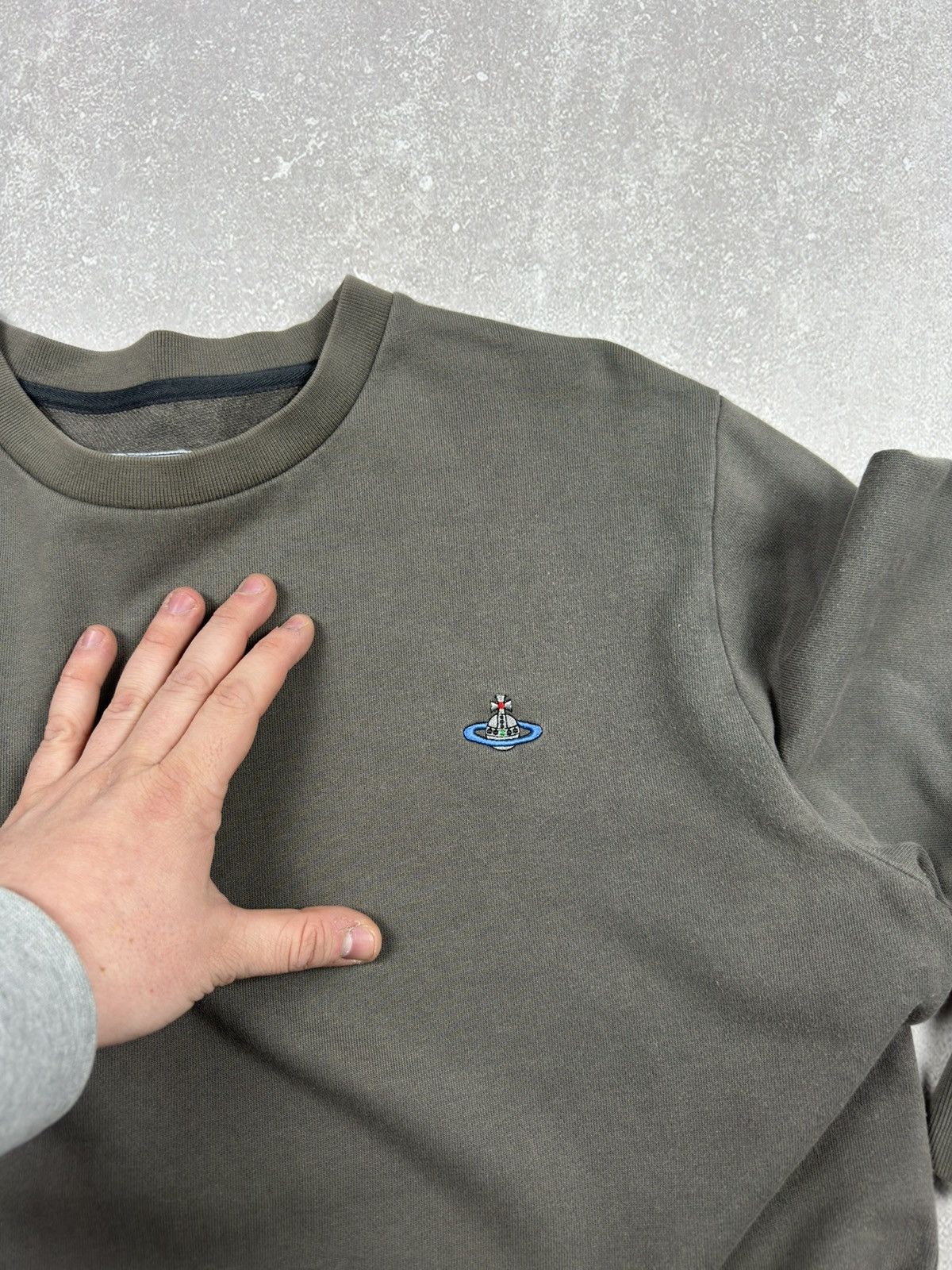 Vivienne Westwood Vivienne Westwood Gray Sweatshirt Orb Logo Mens Crew Neck Size US XL / EU 56 / 4 - 6 Thumbnail