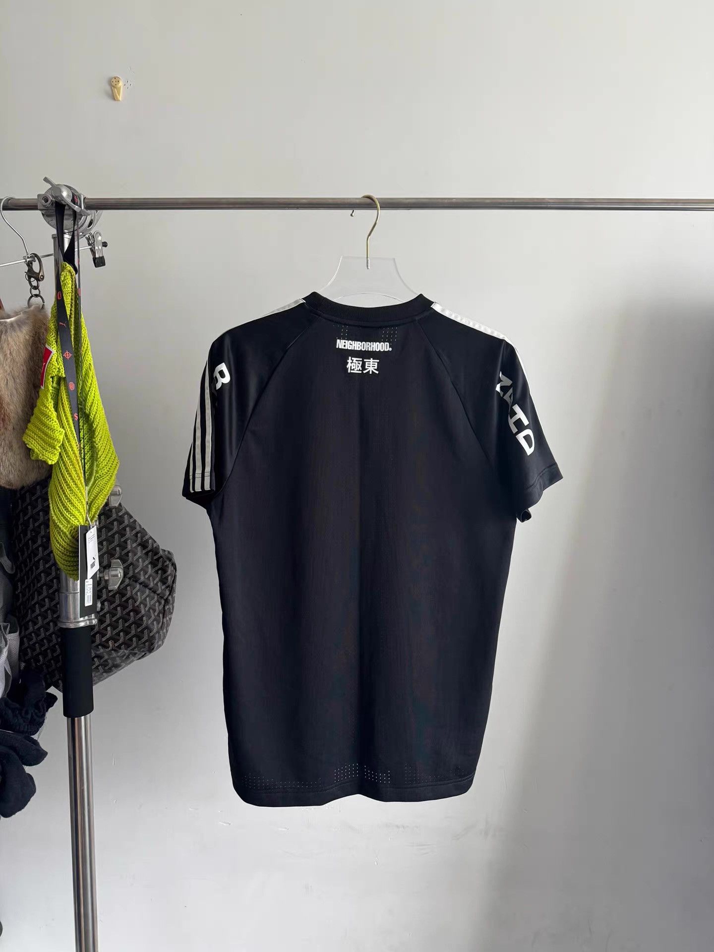 Adidas Adidas × Neighborhood Collaborative Soccer Jersey Q17 Size US L / EU 52-54 / 3 - 3 Thumbnail