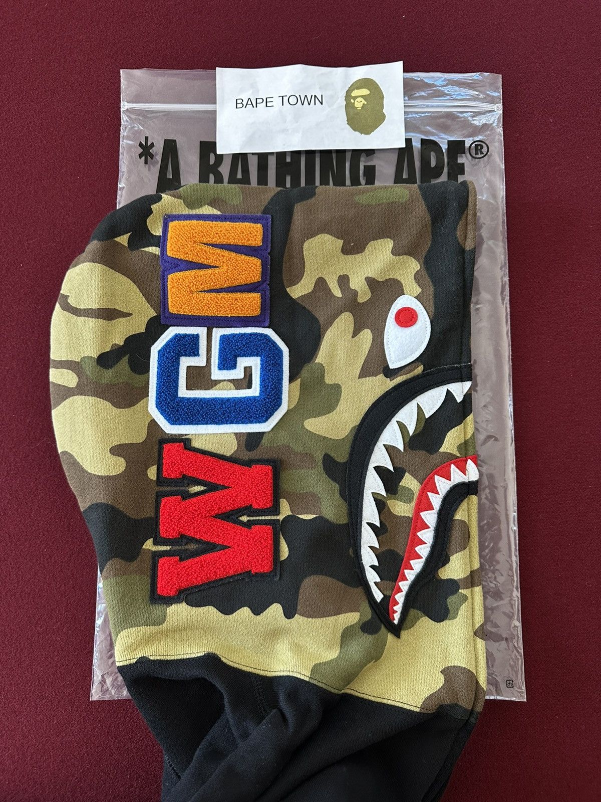 Bape 1ST CAMO SHARK FULL ZIP HOODIE (BLACK) Size US M / EU 48-50 / 2 - 2 Thumbnail