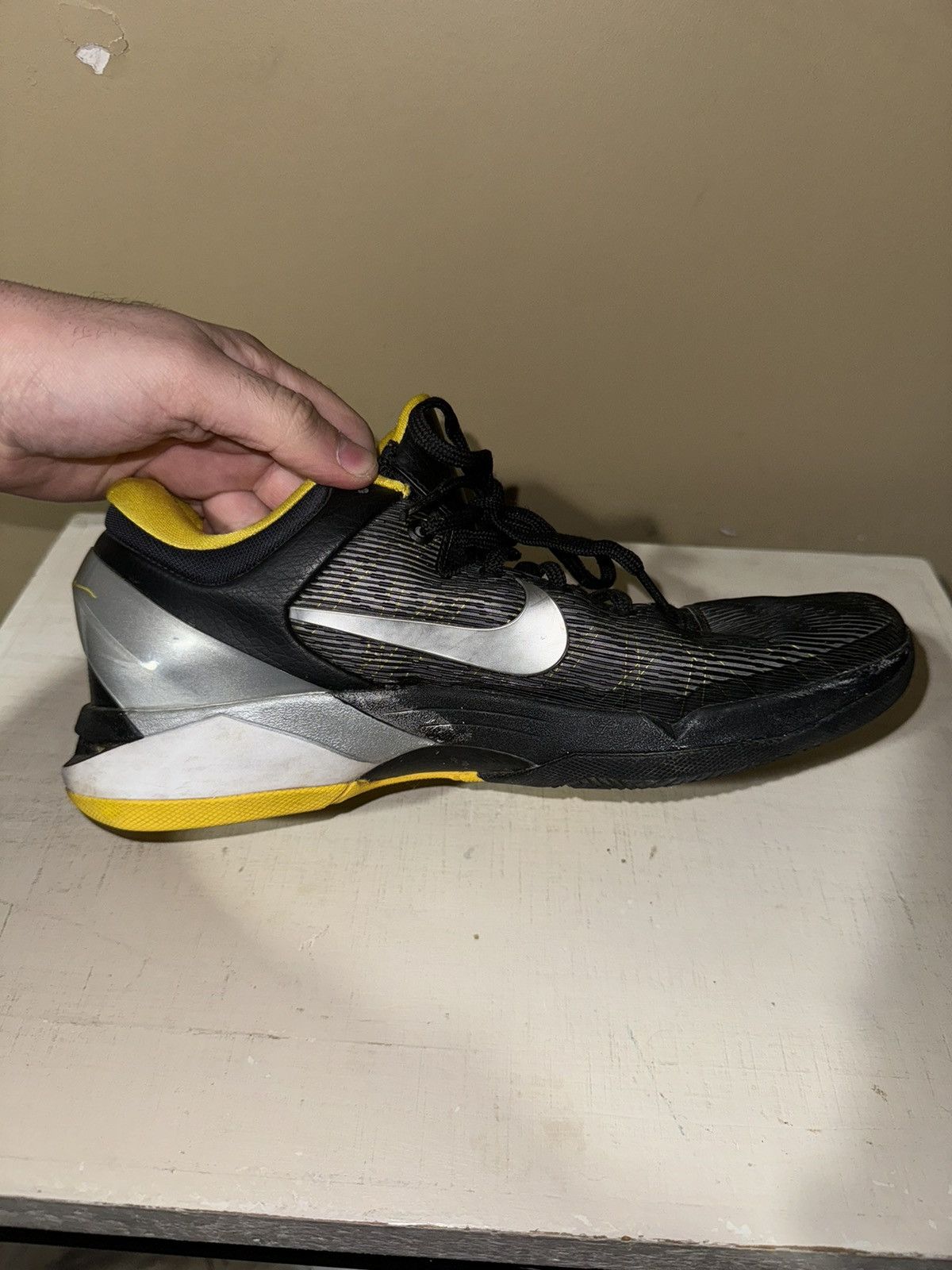 Nike Nike Kobe Zoom VlI 7 2011 'Supreme Lakers' Sz 9 Single Shoe Size US 9 / EU 42 - 9 Thumbnail