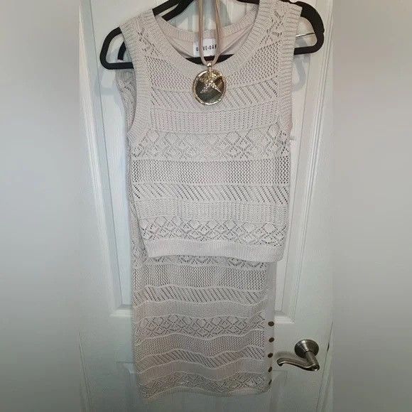 Other Beige Knit Crochet 2 piece Ensemble w/ Gold Button Detailing Size L / US 10 / IT 46 - 1 Thumbnail