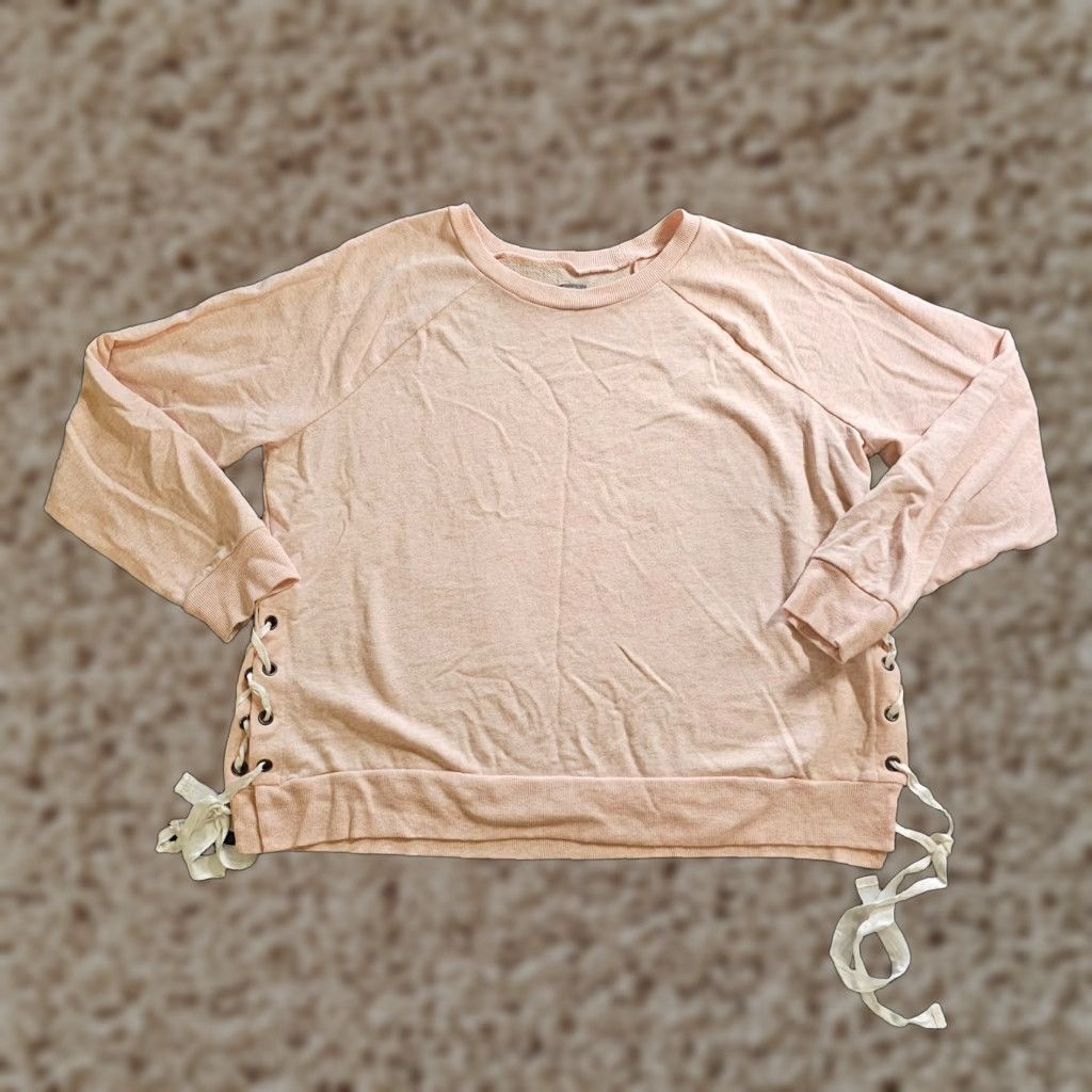 Vintage Aerie Sweatshirt Women XXL Pink Long Sleeve Lace Up Crew Neck Casual Comfort Pullover Jersey Knit Casual Women's Style Oversized Fall Winter Spring Size XXL / US 16-18 / IT 52-54 - 1 Thumbnail
