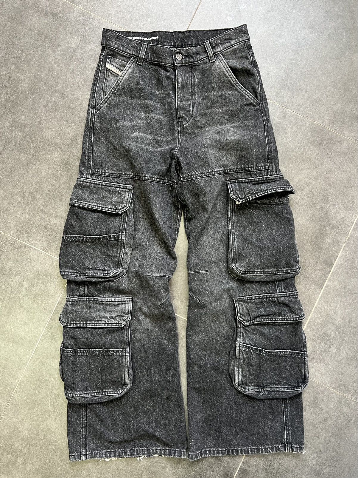 Diesel Baggy cargo DIESEL Y2K jeans in washed grey Size 24" / US 00 / IT 34 - 3 Thumbnail
