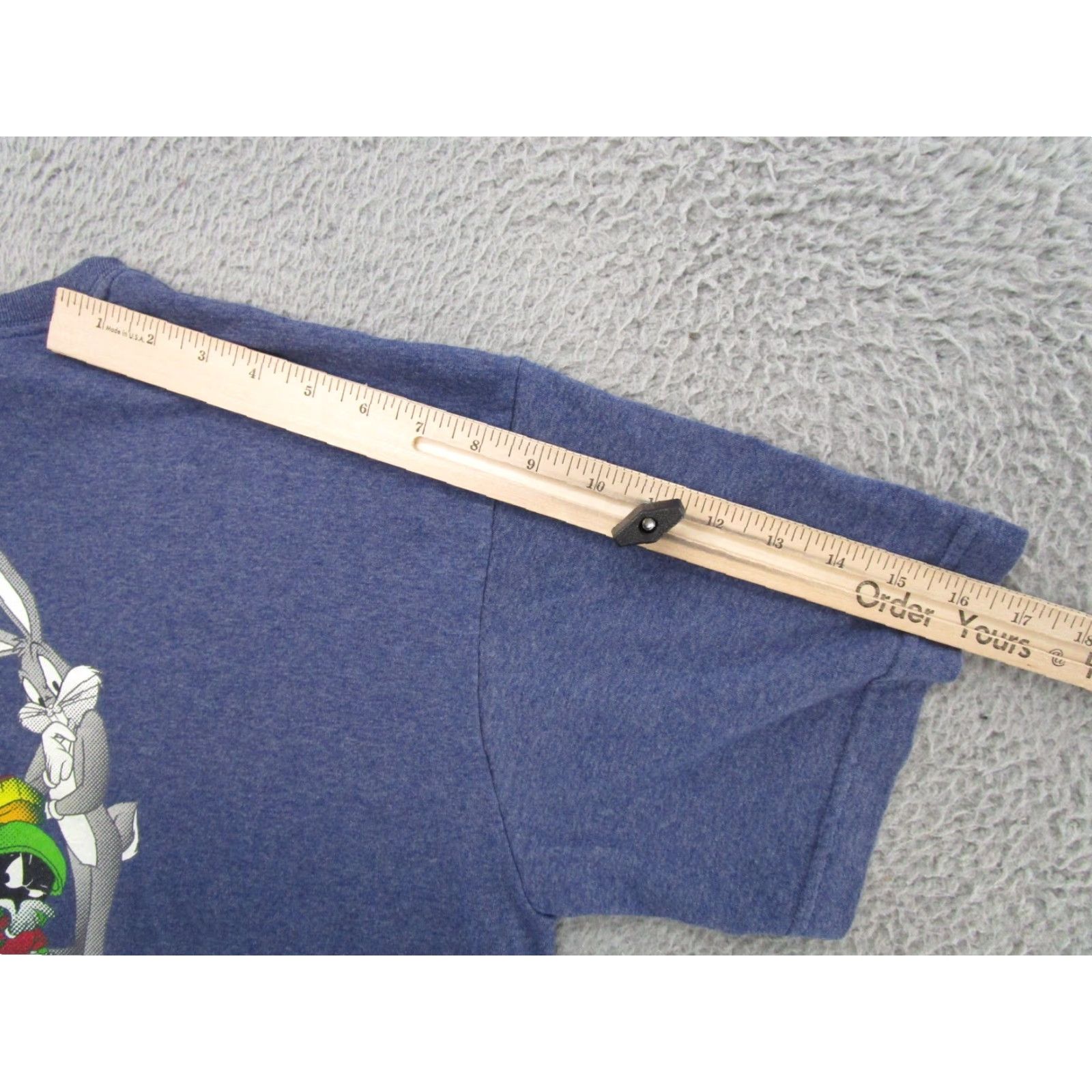 Vintage VTG Tweety Bird You Mess With Me You Mess With Friend Bugs Taz Shirt XL Blue Men T-Shirt Short Sleeve Size US XL / EU 56 / 4 - 7 Thumbnail