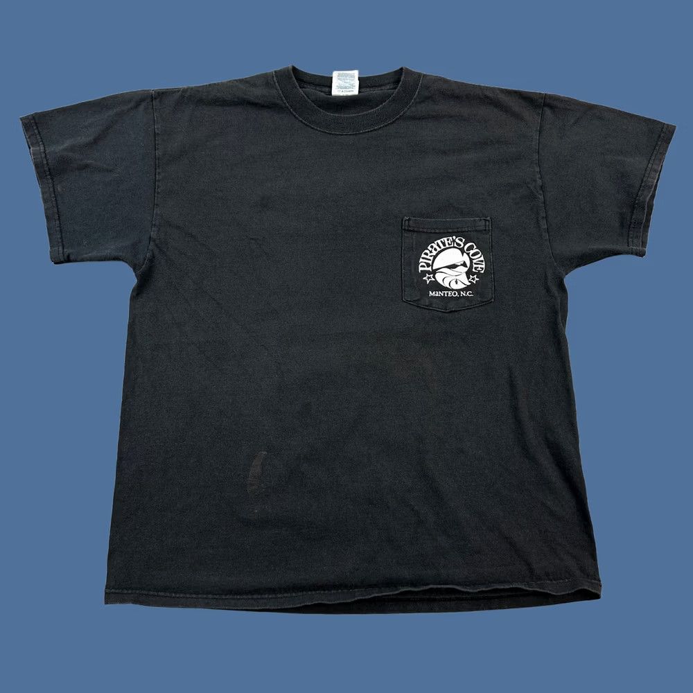 Delta VINTAGE Pirates Cove Shirt Mens Large Black Fishing Marlin Graphic Pocket Tee Size US L / EU 52-54 / 3 - 1 Thumbnail