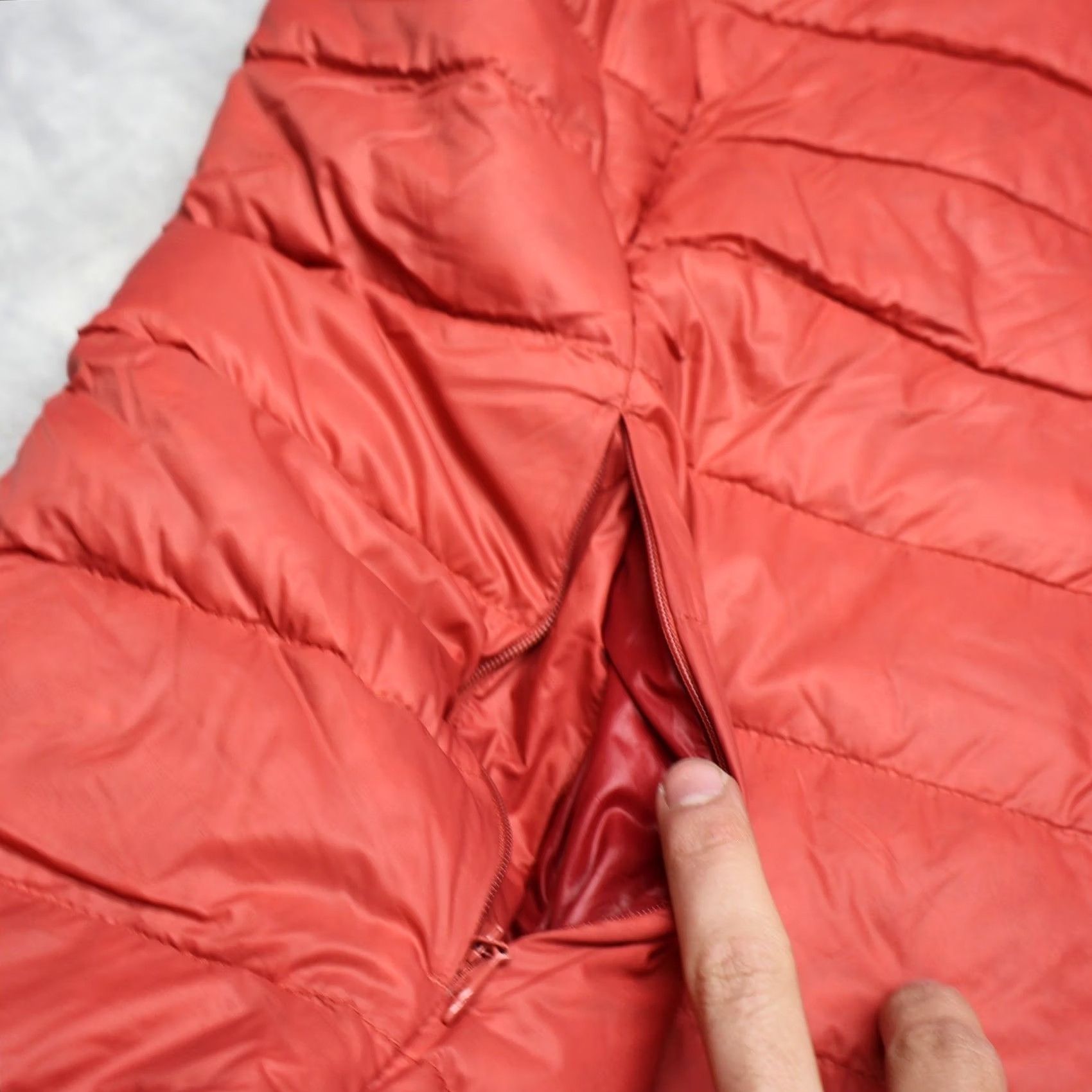Eddie Bauer VINTAGE Eddie Bauer Down Vest Women XXL Orange Berry Quilted Insulated 650 Fill Full Zip Size XXL / US 16-18 / IT 52-54 - 3 Thumbnail