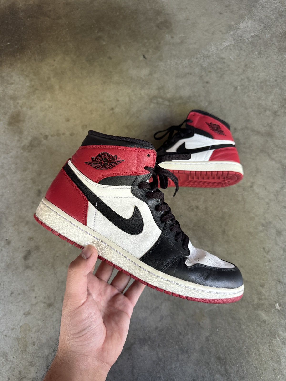 2013 Nike Air Jordan 1 High Retro Black Toe Size 11.5