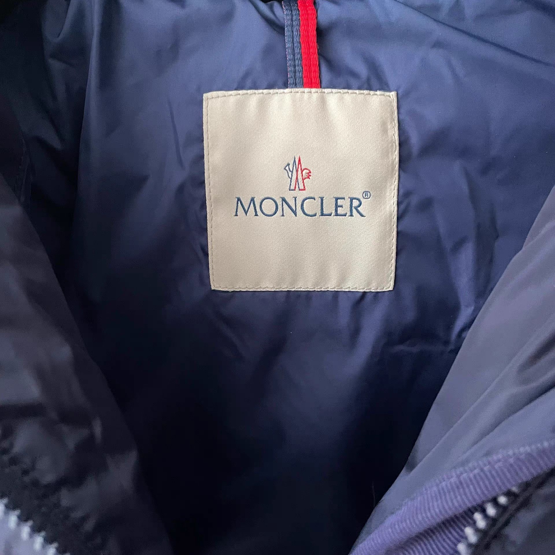 Moncler Moncler Sleeve Logo Waist Cinch Navy Down Jacket Size US XS / EU 42 / 0 - 4 Thumbnail