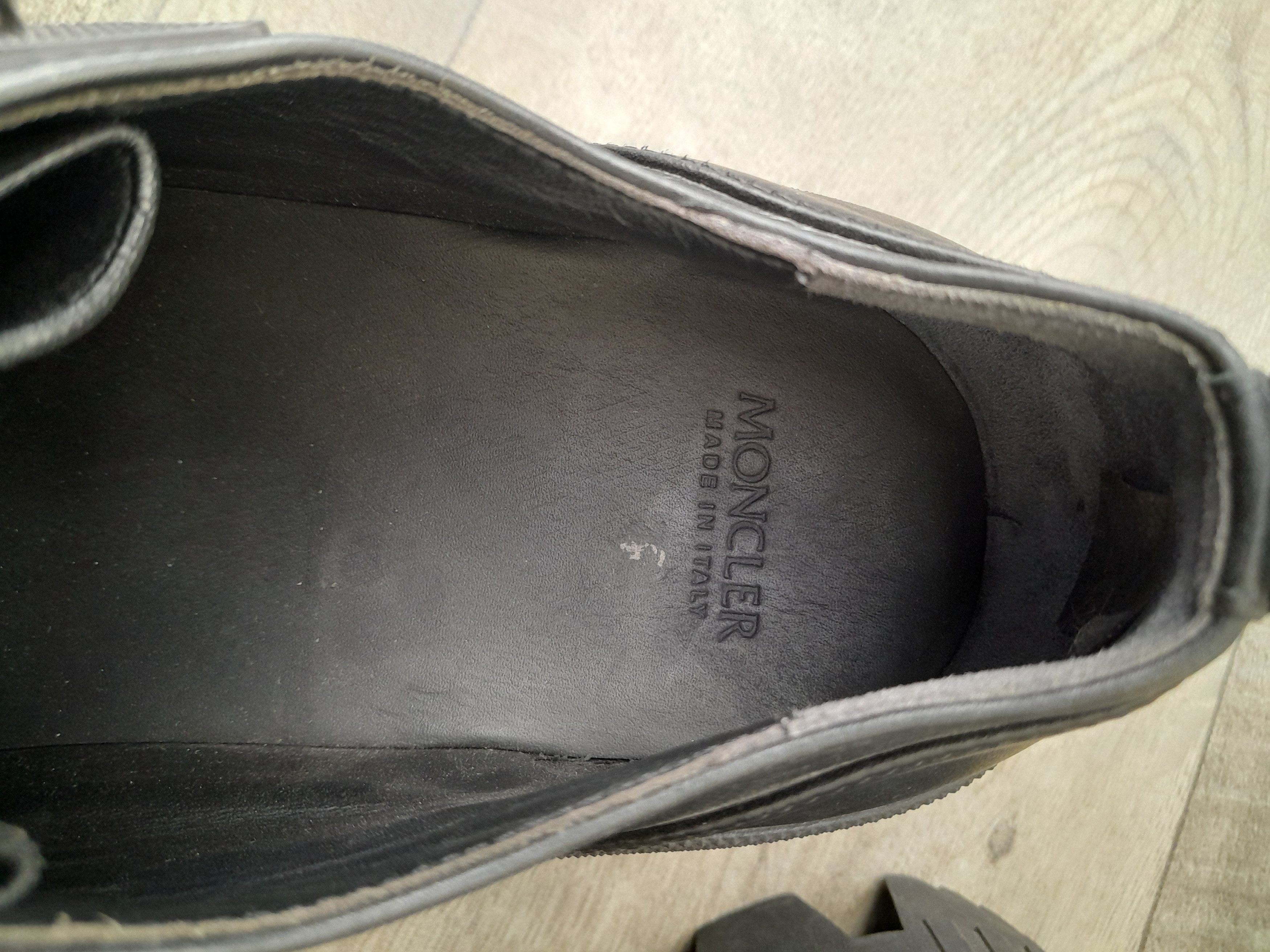 Moncler black Moncler Mon Wallabee Loafers. Size US 9 / EU 42 - 8 Thumbnail