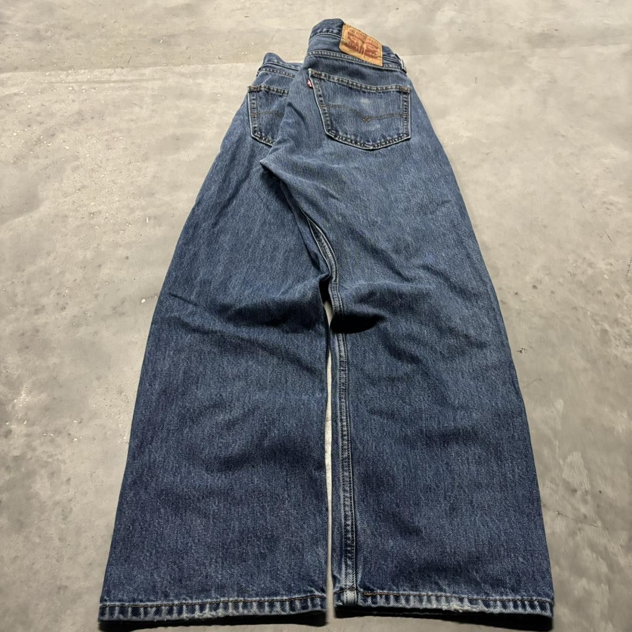 Levi's × Vintage Crazy Vintage Y2K/2000s Grunge Dark Wash Levi’s Denim Jeans! Size US 32 / EU 48 - 4 Thumbnail