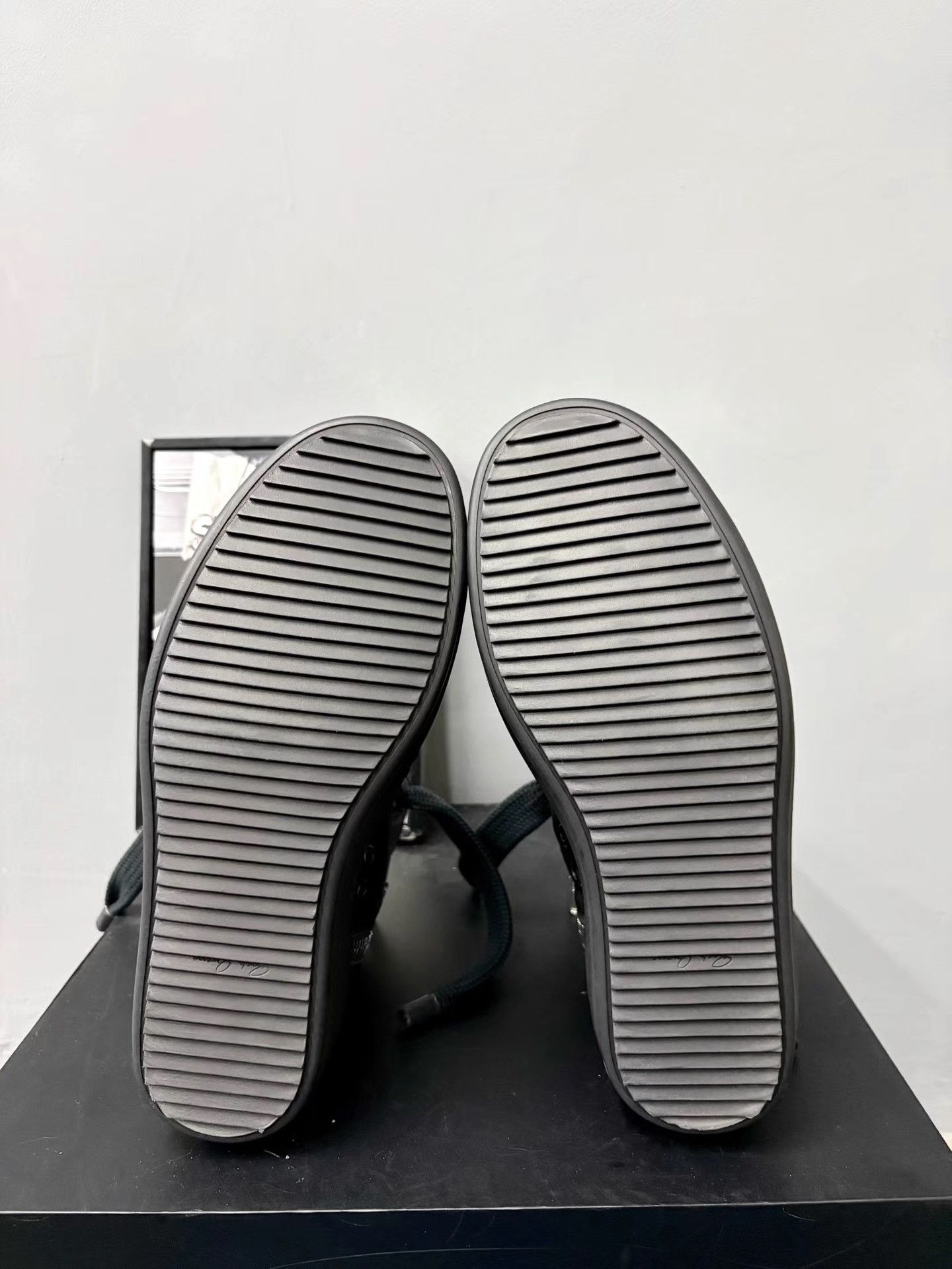 Rick Owens Rick Owens Mainline 24SS Black Warrior High-Top Sneakers K34 Size US 8 / EU 41 - 8 Thumbnail