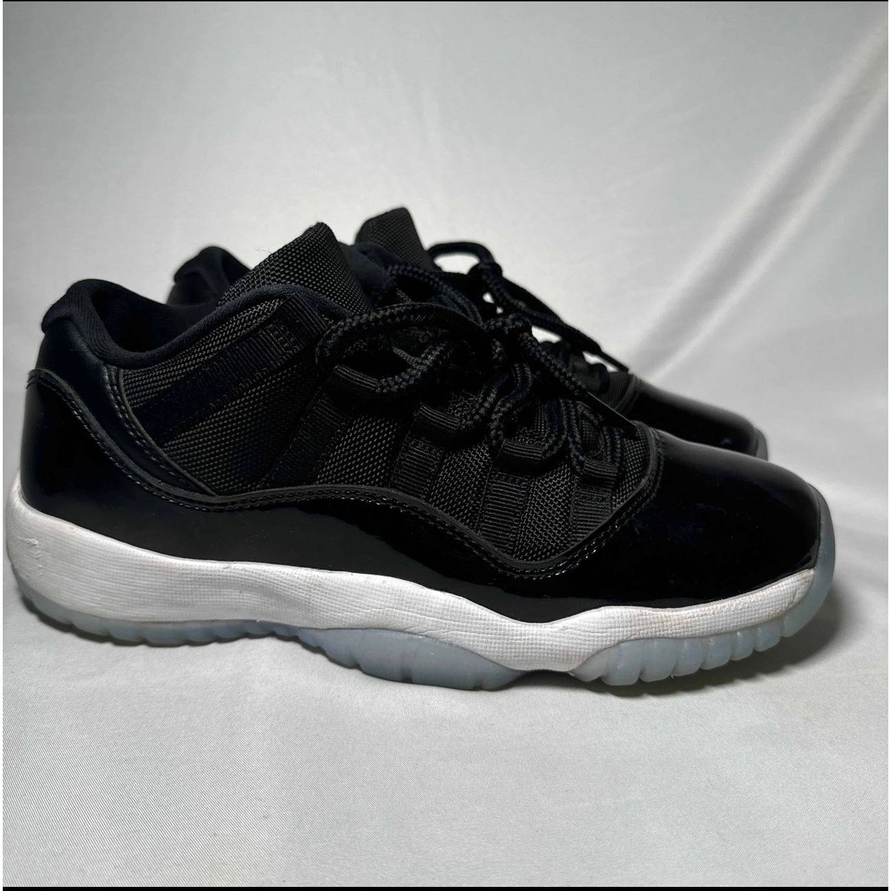 Jordan Brand × Nike Size 6.5 - Air Jordan 11 Retro Low GS Space Jam Men's Shoes Size US 6.5 / EU 39-40 - 1 Thumbnail