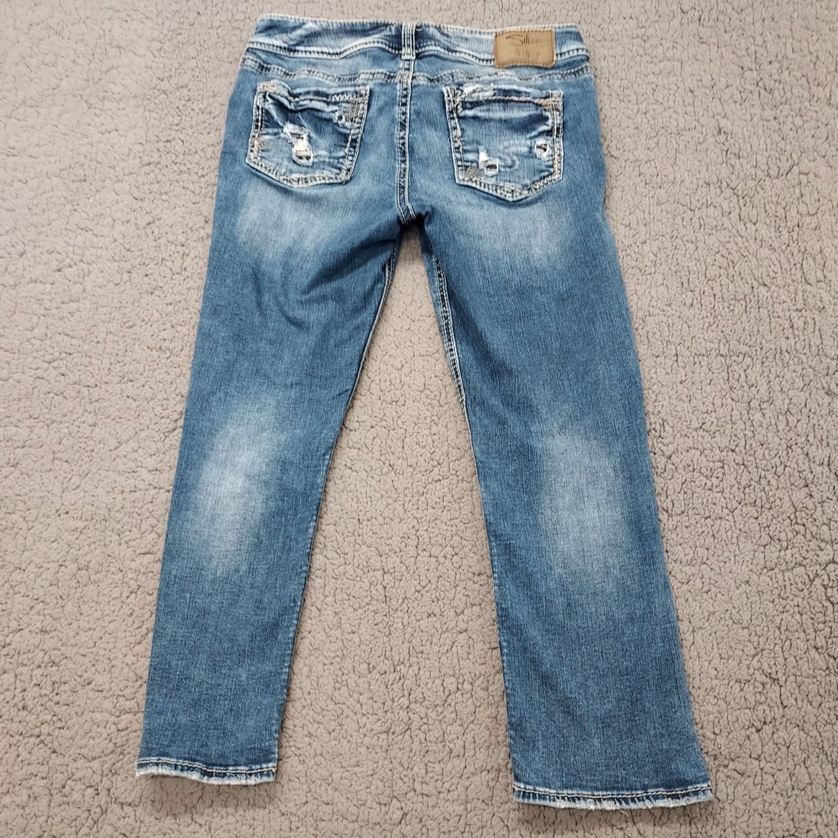 Silver Jeans Co. Silver Jeans Elyse Capri Jeans Women's 29 Regular Medium Wash Blue Denim Distressed Capris Size 29" - 3 Thumbnail