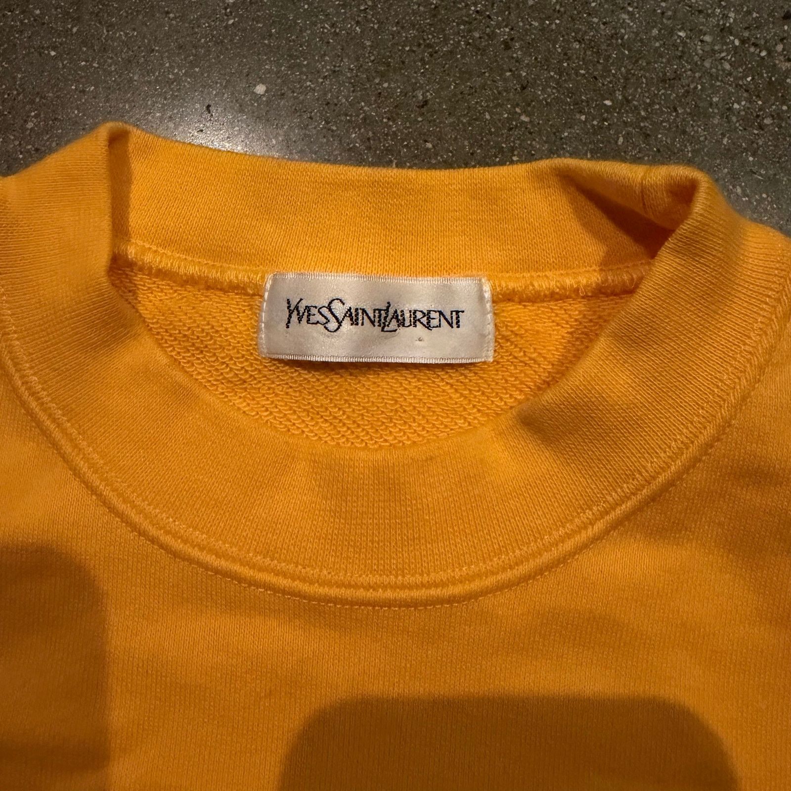 Yves Saint Laurent yves saint laurent square spell out long sleeve sweatshirt Size US M / EU 48-50 / 2 - 3 Thumbnail