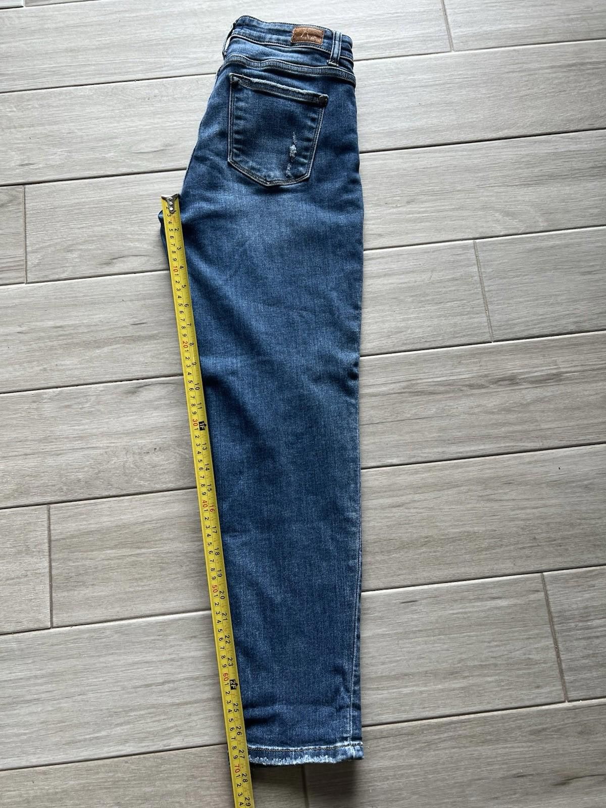 Designer Judy Blue Slim Fit Jeans mid rise size 5 27 distressed Size 27" / US 4 / IT 40 - 8 Thumbnail
