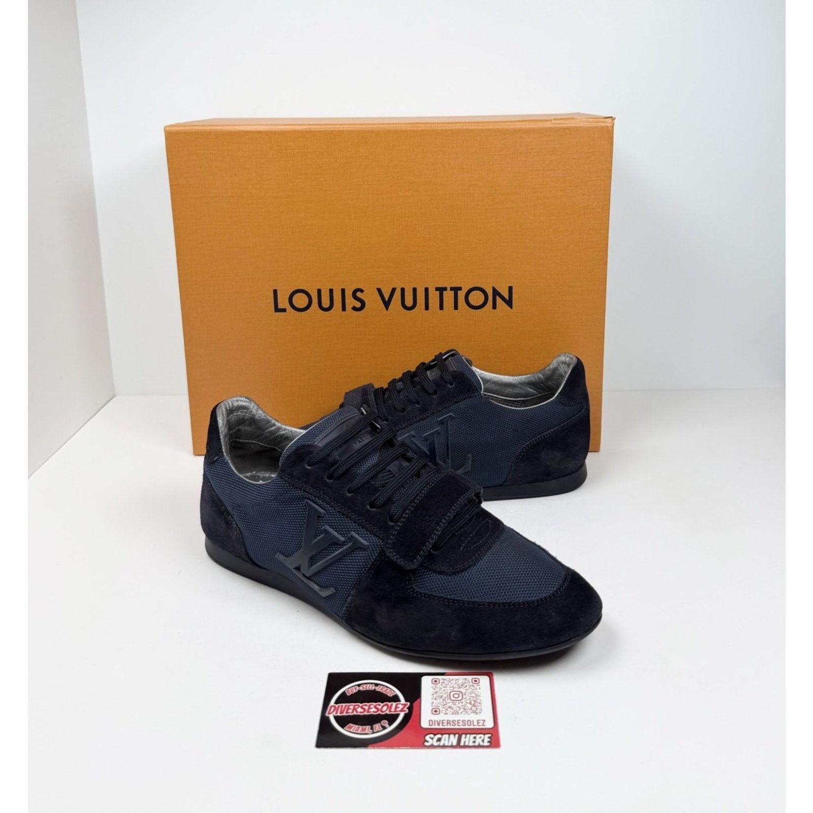 Louis Vuitton Size 6LV/7US - Louis Vuitton Stardust Strap Blue Suede Size US 7 / EU 40 - 1 Thumbnail
