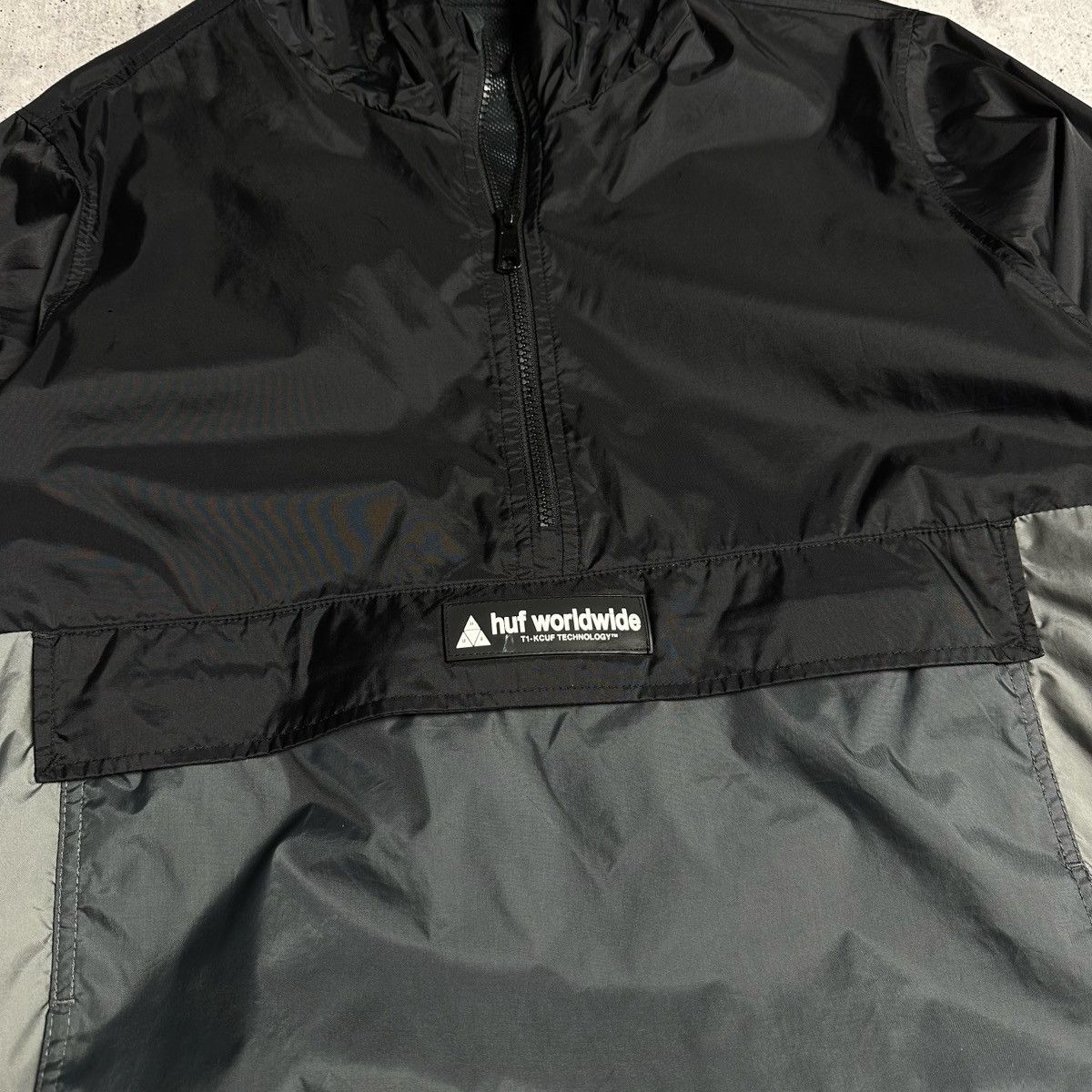 Huf HUF Worldwide Wave Anorak Jacket BNWT Size US M / EU 48-50 / 2 - 3 Thumbnail