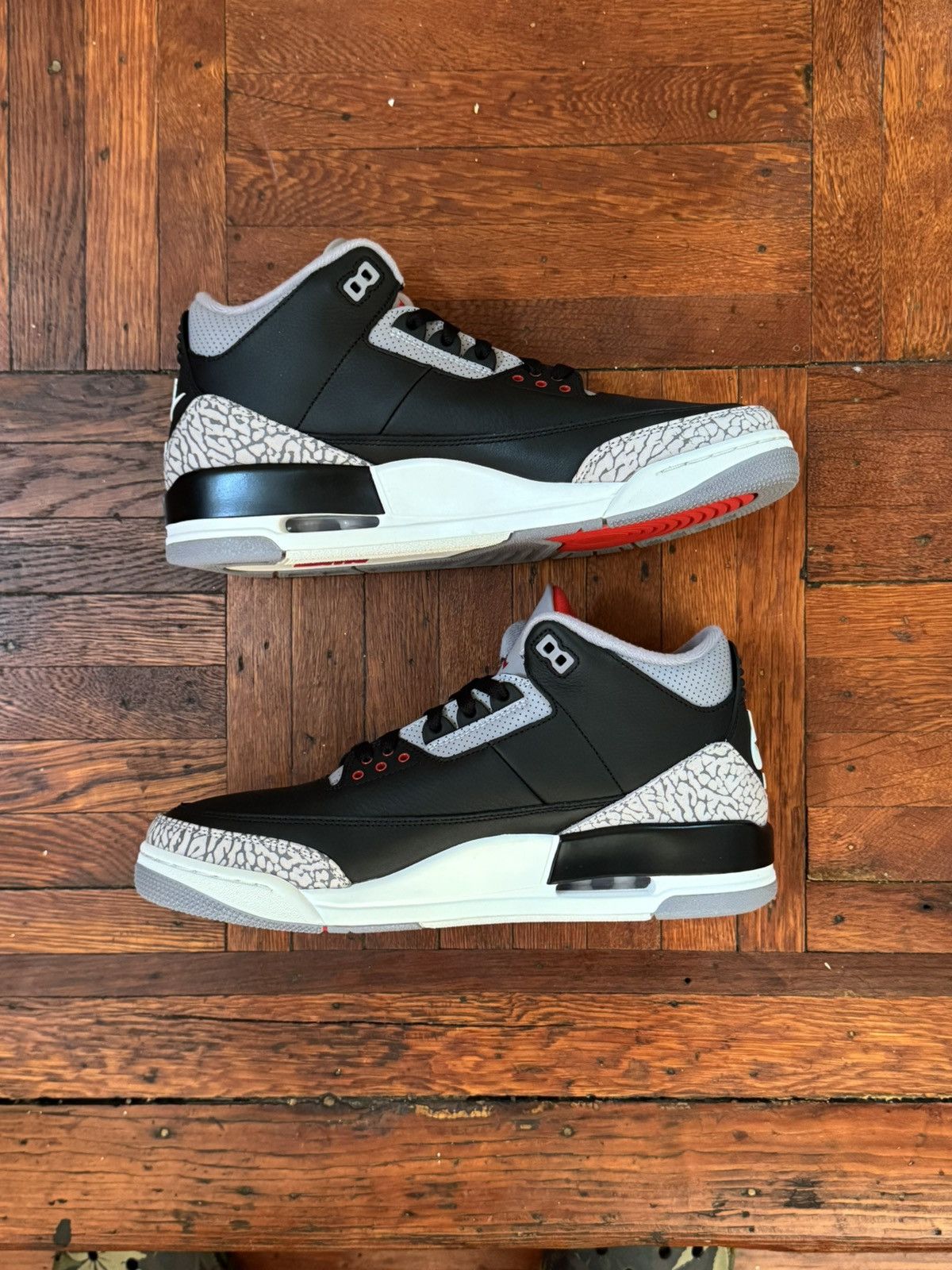Nike Air Jordan Black Cement 3 Size US 11 / EU 44 - 2 Thumbnail