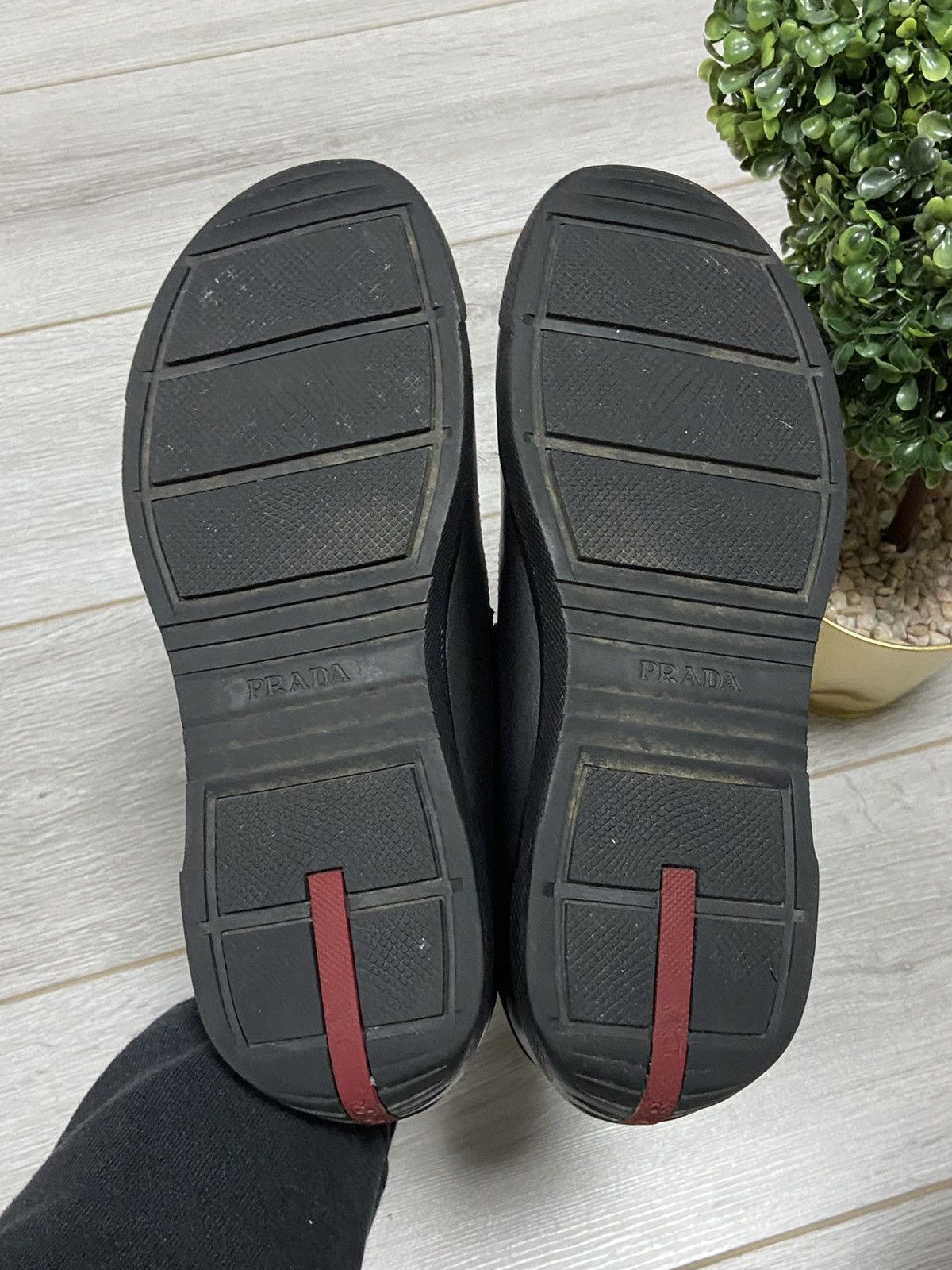 Prada Prada red tab velcro vintage leather sneakers Size US 8 / EU 41 - 12 Thumbnail