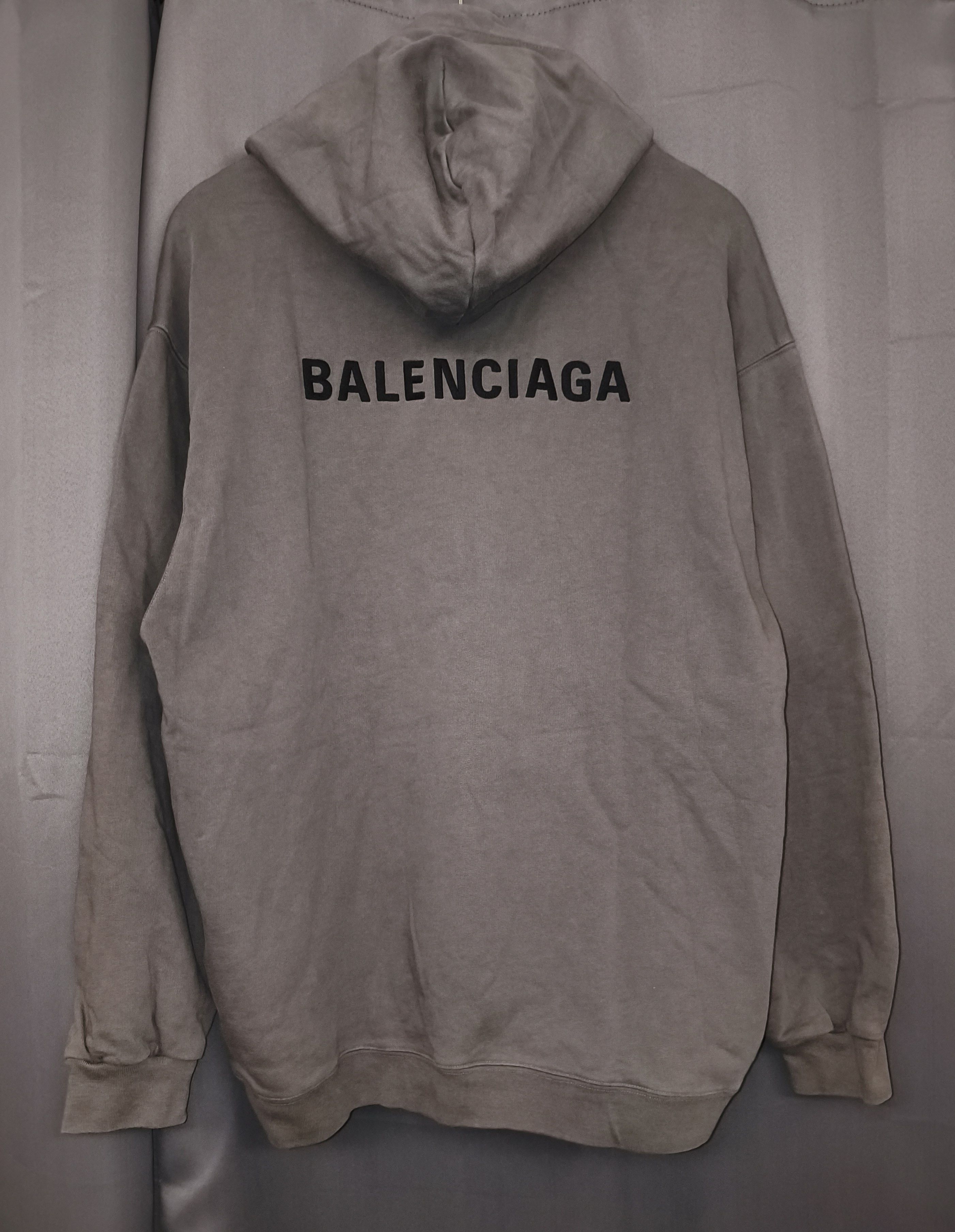 Balenciaga Balenciaga Embroidered Classic Logo Gray Size US XL / EU 56 / 4 - 1 Thumbnail
