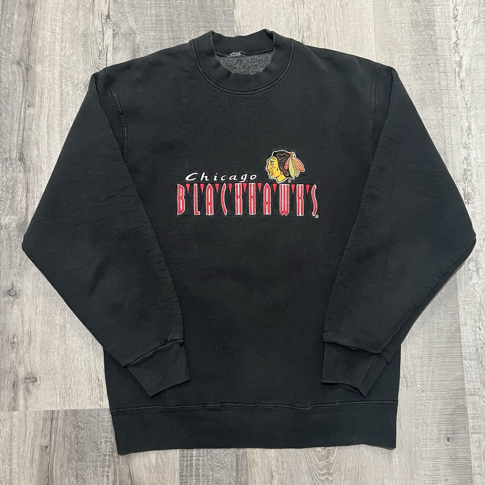 Vintage VTG Chicago Blackhawks Black NHL Flower Back Hit Sweatshirt Size US M / EU 48-50 / 2 - 2 Thumbnail
