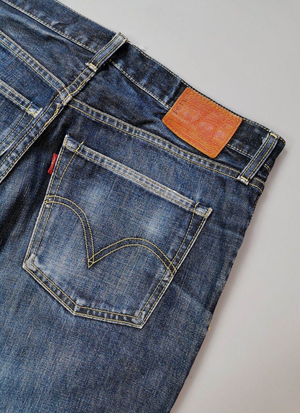 Levi's × Vintage Levis 502 (LG59) Size US 33 - 5 Thumbnail