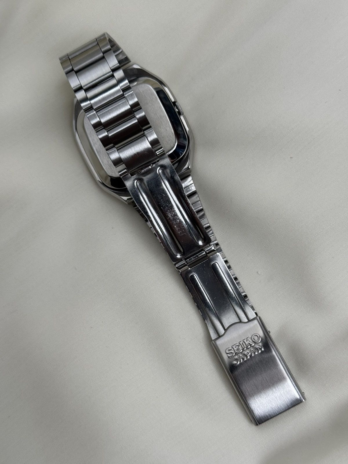 Seiko Seiko 5 TV Case Vintage Watch 7019|Day/Date watch japan made Size 36 - 13 Thumbnail