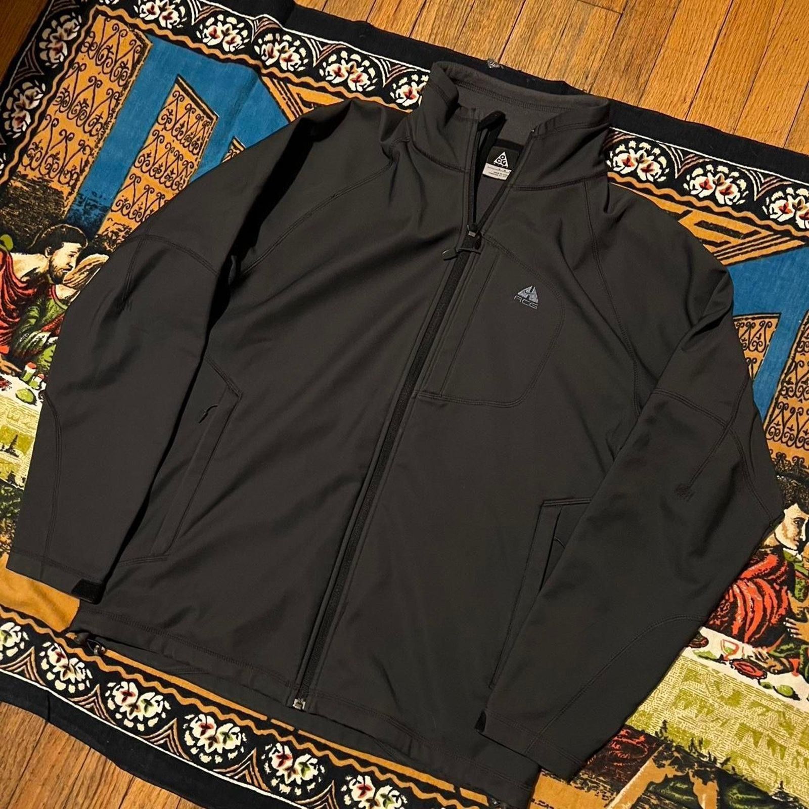Nike ACG Nike ACG dark gray black soft shell jacket size medium y2k Size US M / EU 48-50 / 2 - 2 Thumbnail