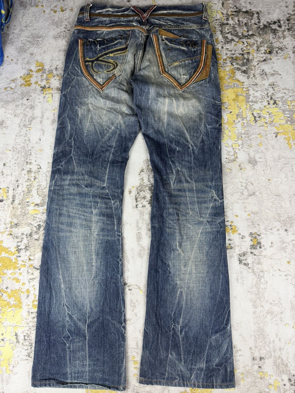 BUFFALO BOBS Flare Red Pepper Insane Mudwash Jeans Size US 30 / EU 46 - 1 Thumbnail