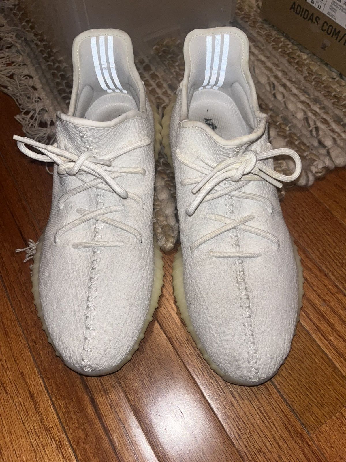 Adidas Yeezy V2 cream size 10.5 Size US 11.5 / EU 44-45 - 1 Thumbnail