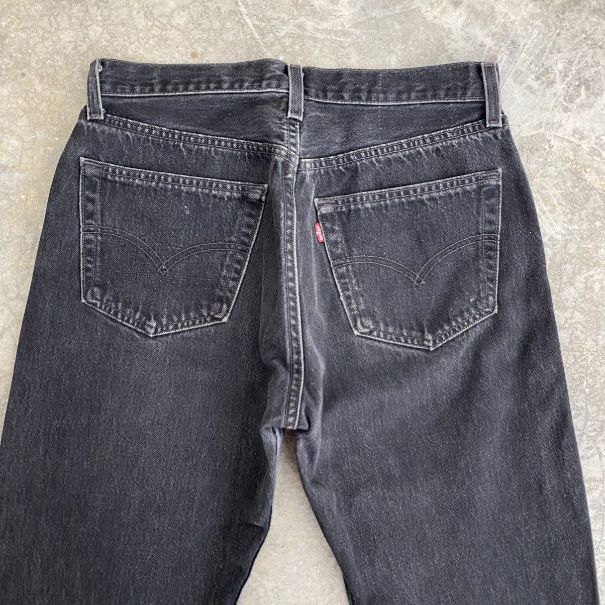 Levi's Size 30x31.5 Vintage 1996 Levis 501 Faded Black Denim Jeans Size US 30 / EU 46 - 13 Thumbnail