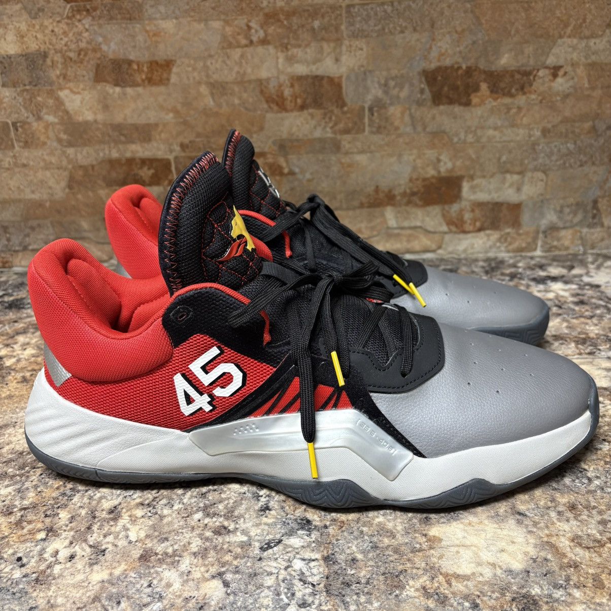 Adidas Adidas DON Issue 1 EF9911 Black History Month MLK Size 15 Size US 15 / EU 48 - 4 Thumbnail