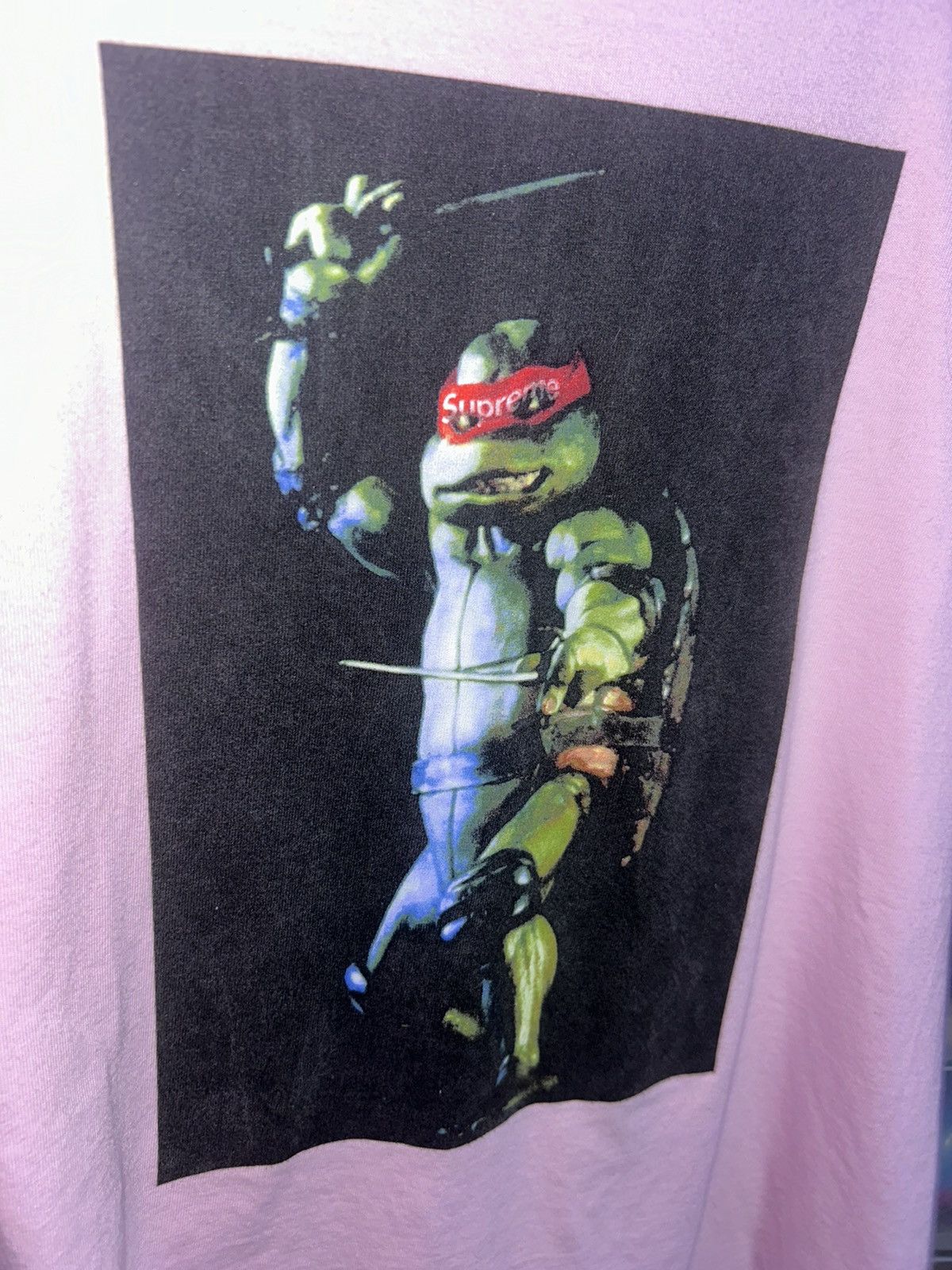 Supreme Supreme Raphael Tee size Large SS21 Pink Size US L / EU 52-54 / 3 - 2 Thumbnail