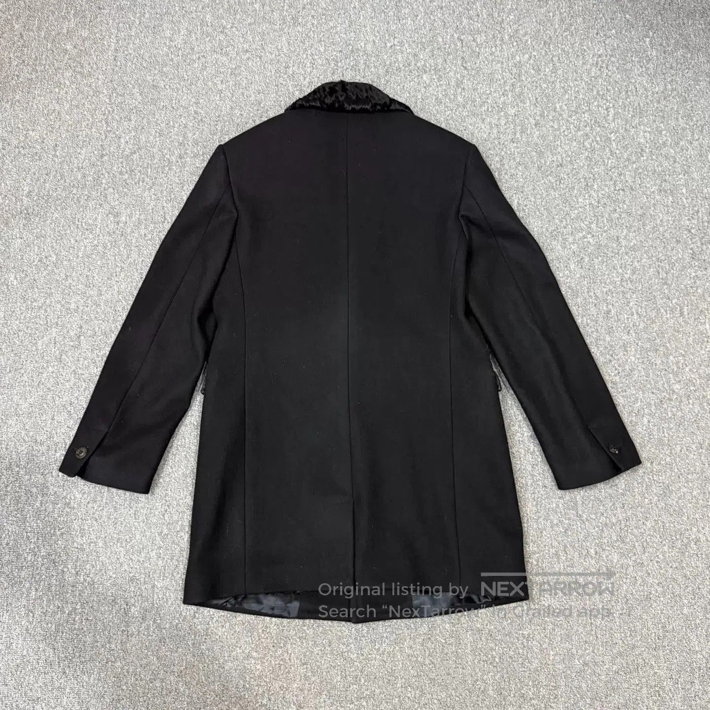 Versace Black Faux Fur Collar Long Coat Size M. Size US M / EU 48-50 / 2 - 2 Thumbnail